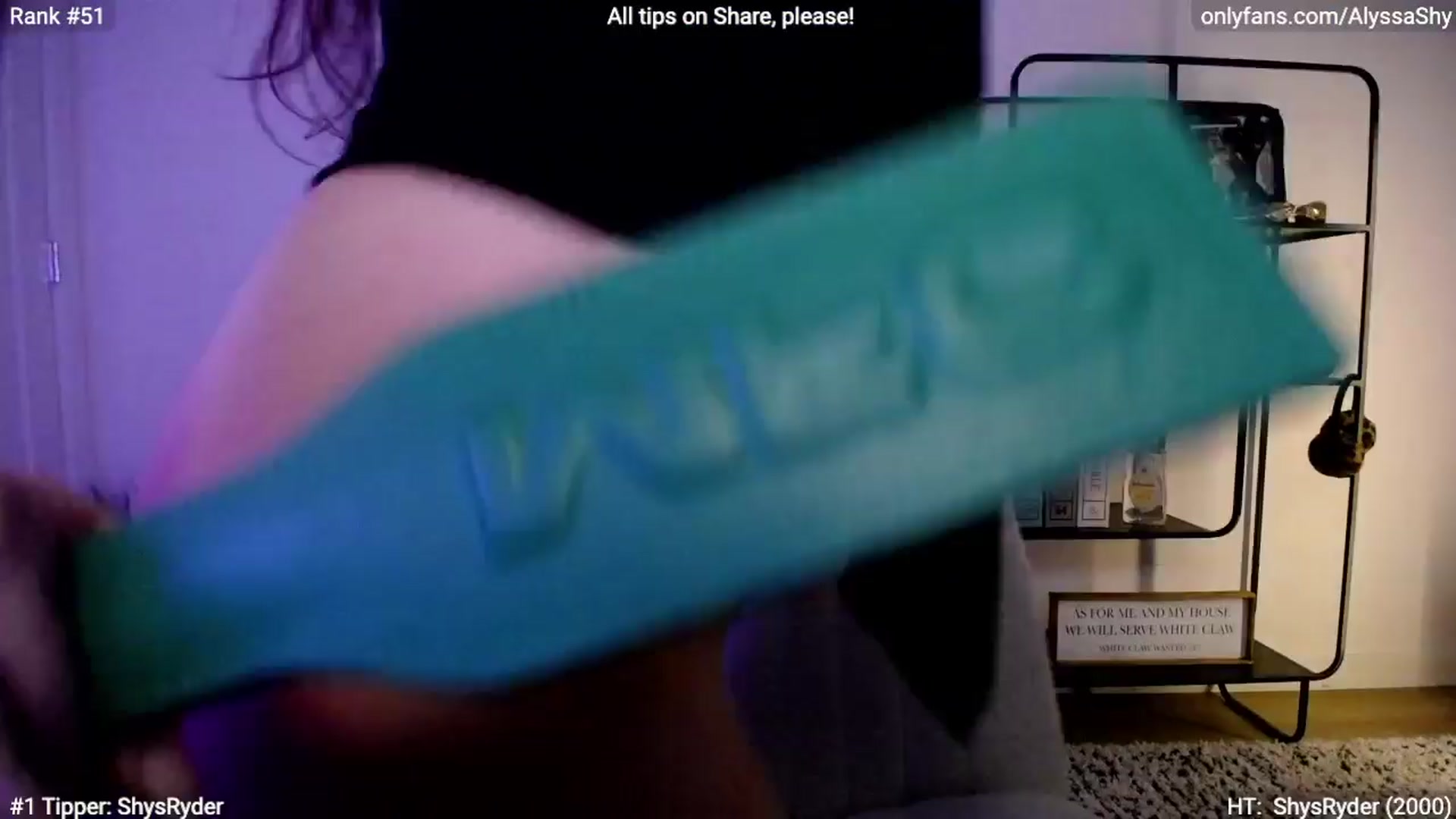 Gallery image thumbnail from AlyssaShy's myfreecams stream on, 03/31/2024, 06:01 image 4 of 20