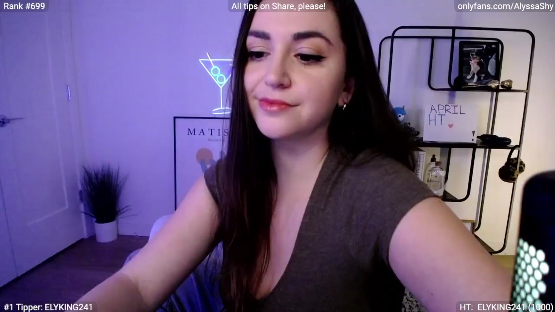 Gallery image thumbnail from AlyssaShy's myfreecams stream on, 04/02/2024, 24:36 image 15 of 20