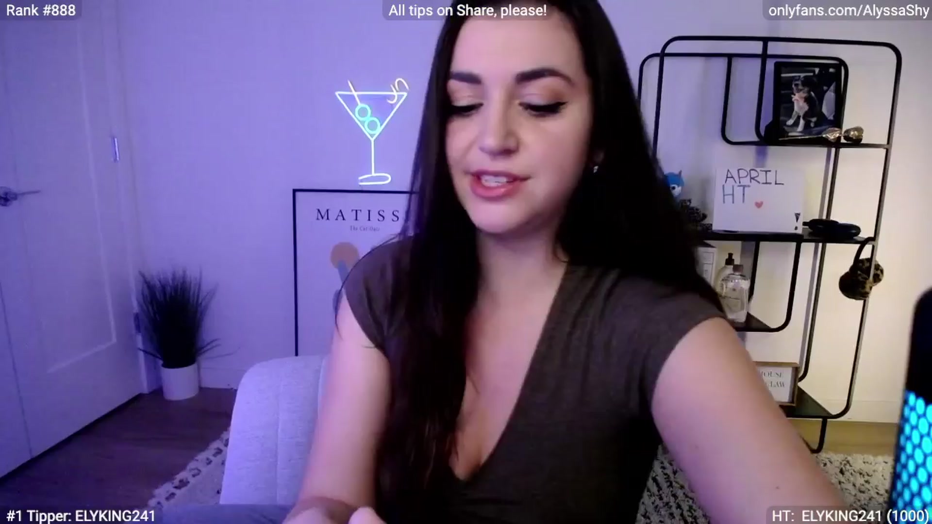 Gallery image thumbnail from AlyssaShy's myfreecams stream on, 04/02/2024, 24:36 image 11 of 20