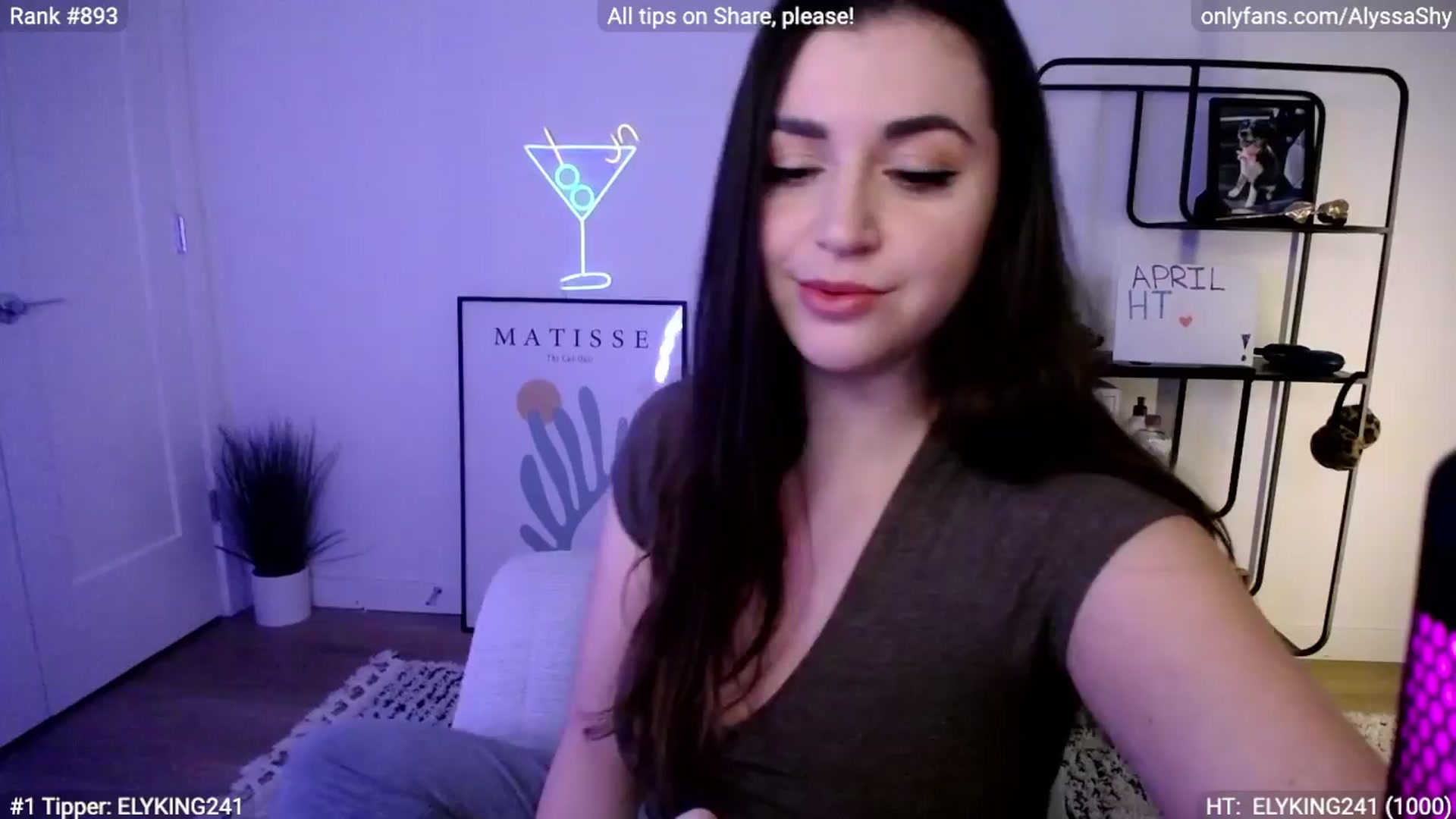 Gallery image thumbnail from AlyssaShy's myfreecams stream on, 04/02/2024, 24:36 image 9 of 20