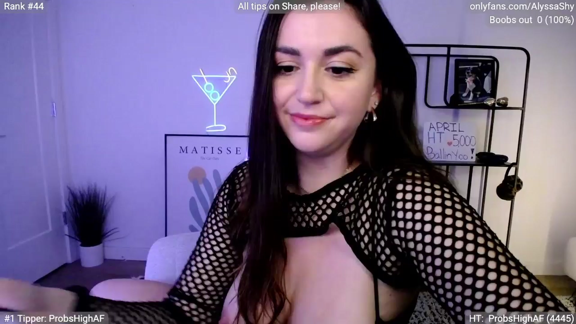 Gallery image thumbnail from AlyssaShy's myfreecams stream on, 04/03/2024, 22:15 image 1 of 20