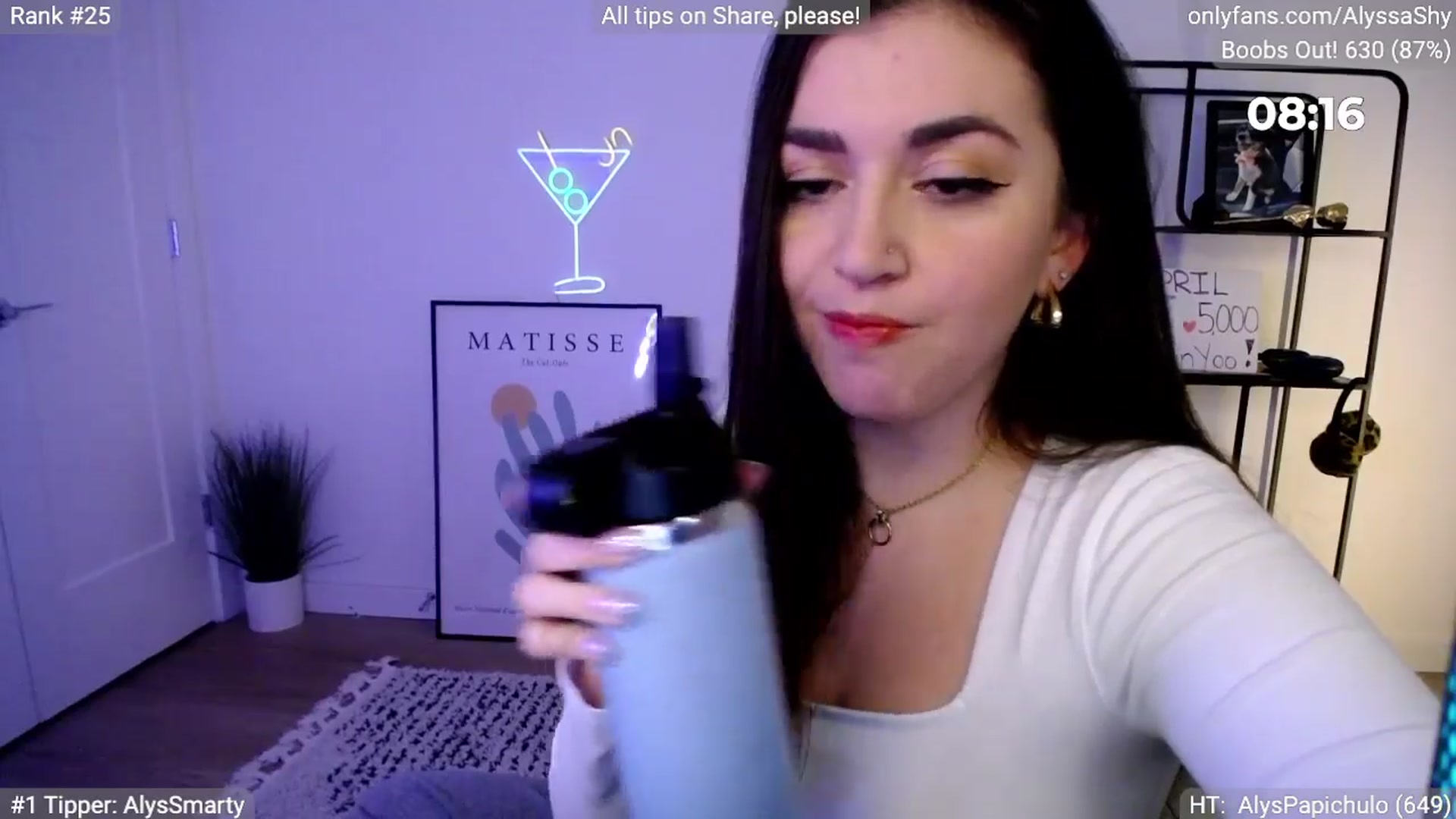Gallery image thumbnail from AlyssaShy's myfreecams stream on, 04/06/2024, 22:47 image 14 of 20