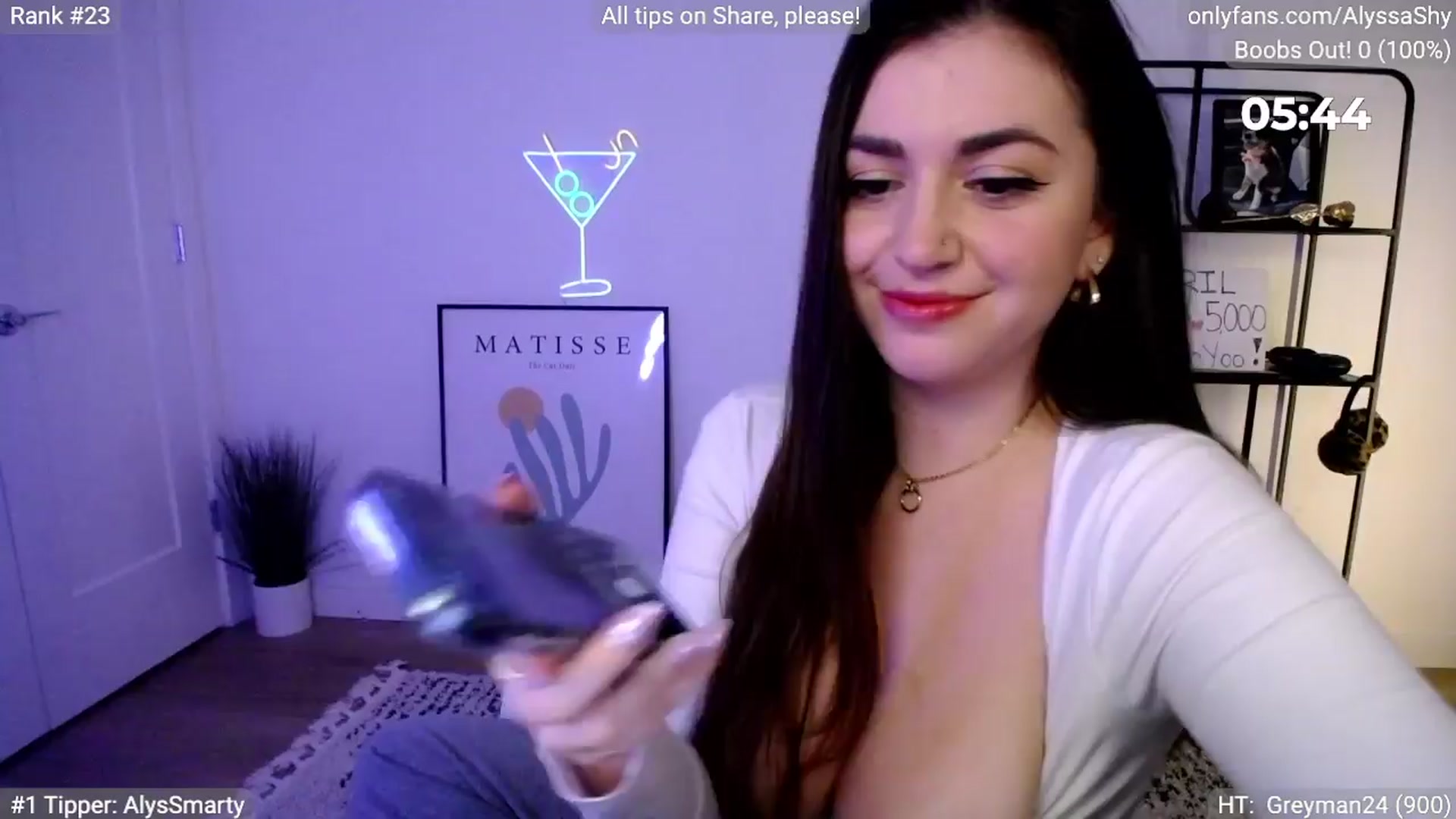 Gallery image thumbnail from AlyssaShy's myfreecams stream on, 04/07/2024, 24:40 image 19 of 20