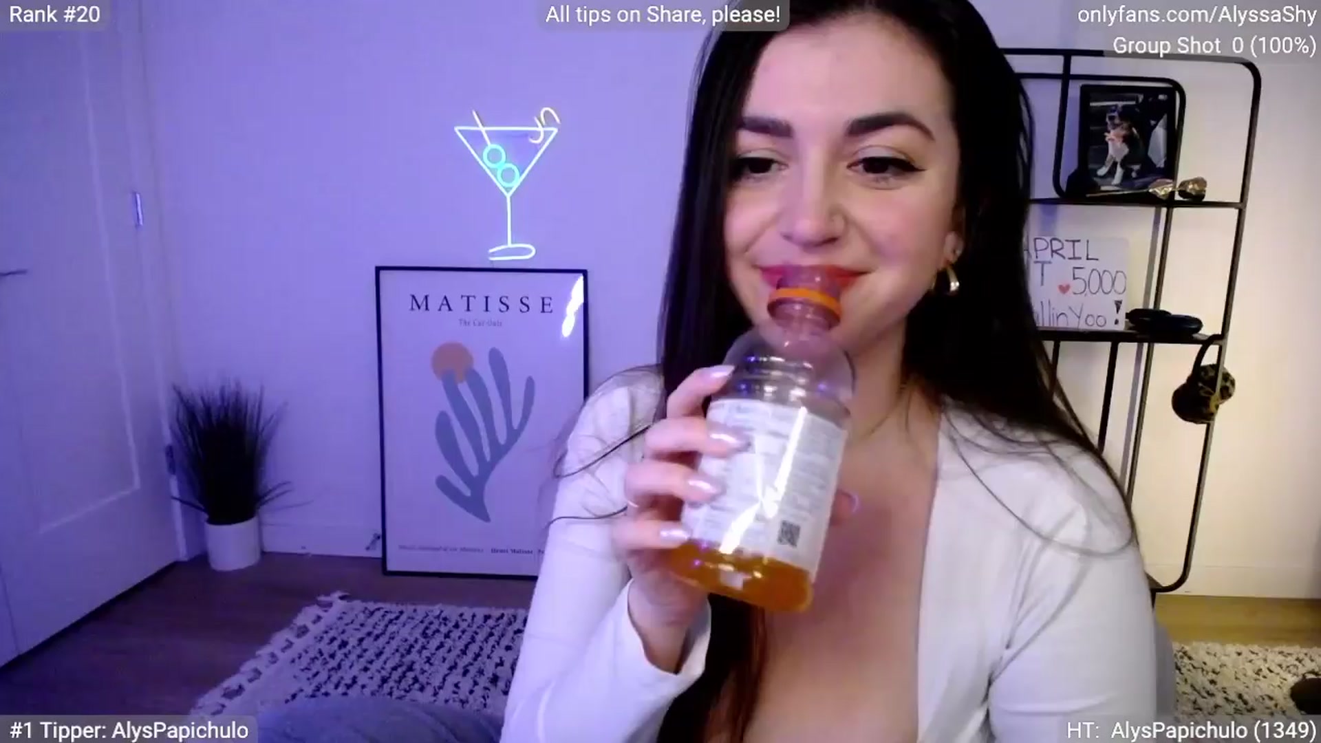 Gallery image thumbnail from AlyssaShy's myfreecams stream on, 04/07/2024, 01:47 image 17 of 20