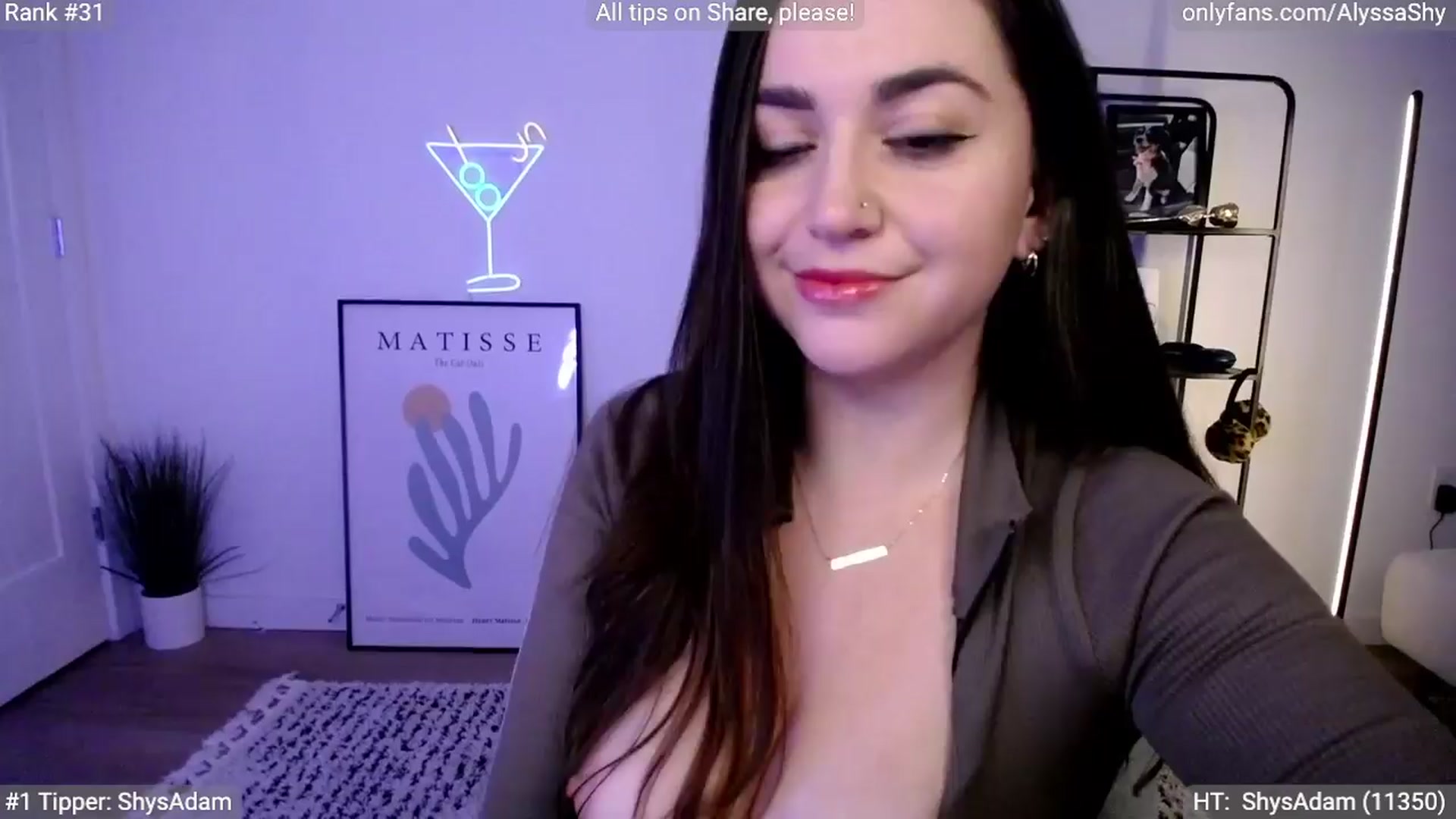 Gallery image thumbnail from AlyssaShy's myfreecams stream on, 04/09/2024, 23:56 image 15 of 20
