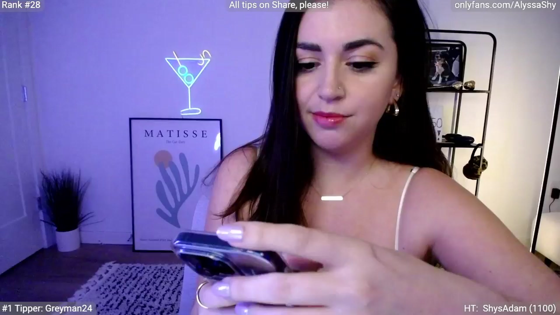 Gallery image thumbnail from AlyssaShy's myfreecams stream on, 04/10/2024, 23:45 image 5 of 20