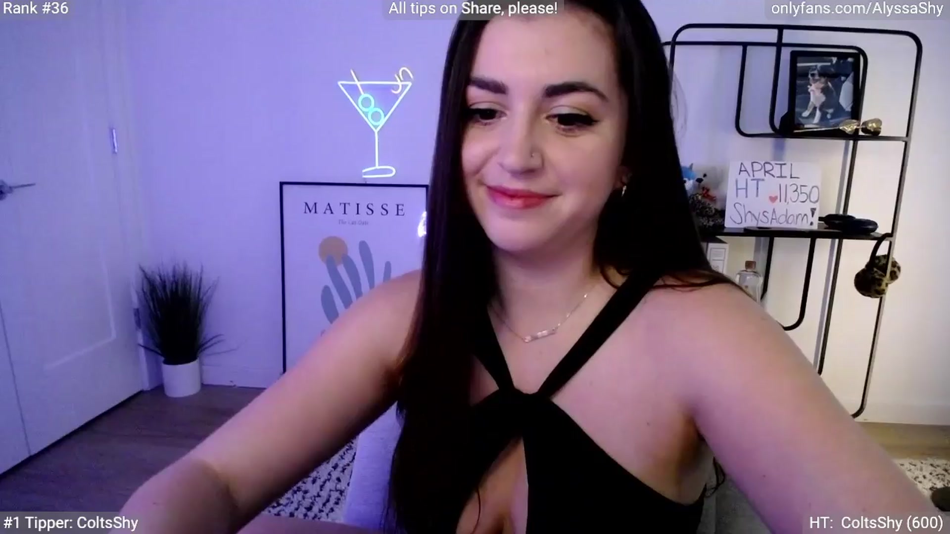 Gallery image thumbnail from AlyssaShy's myfreecams stream on, 04/12/2024, 21:31 image 16 of 20