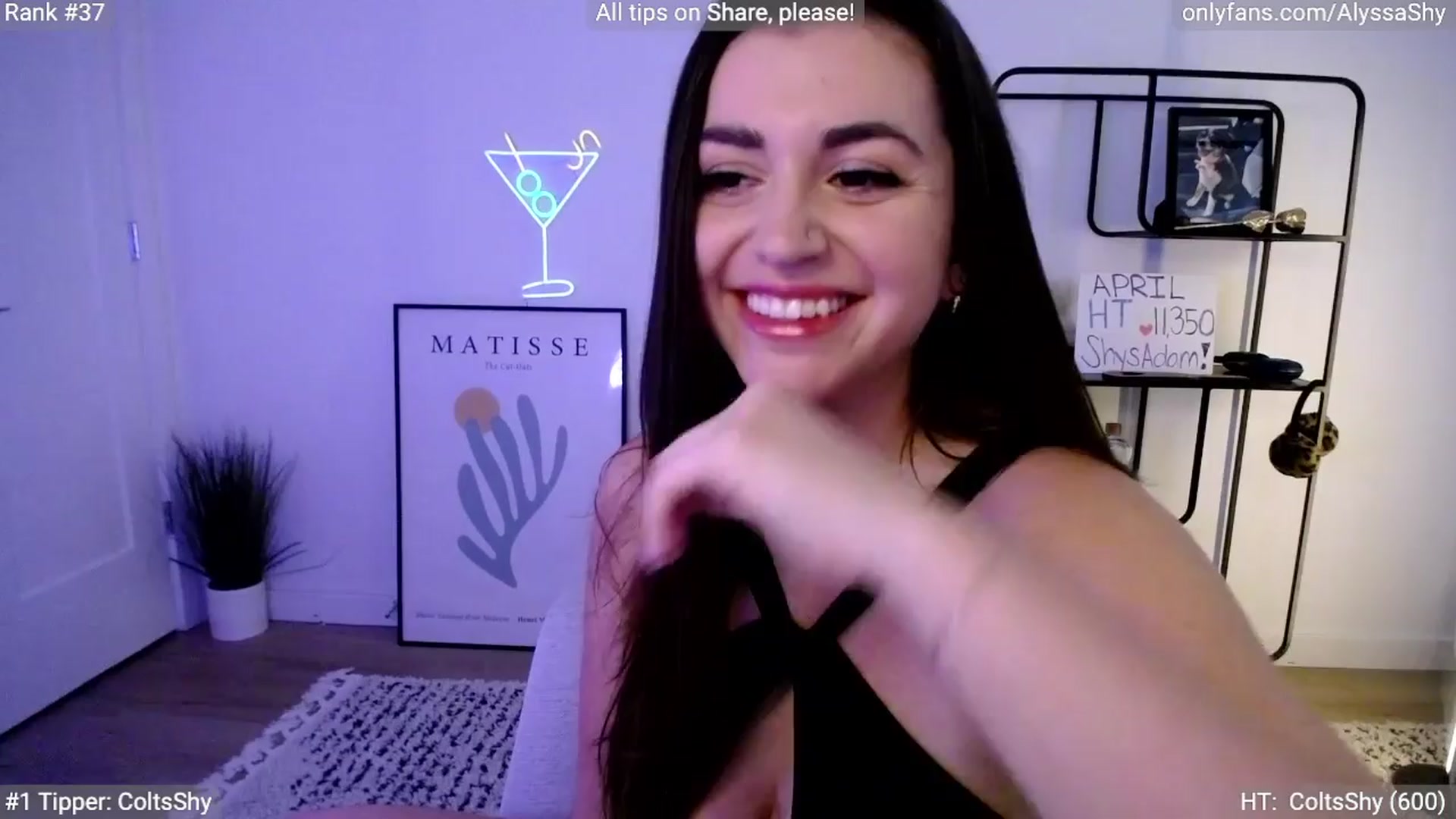 Gallery image thumbnail from AlyssaShy's myfreecams stream on, 04/12/2024, 22:27 image 2 of 20