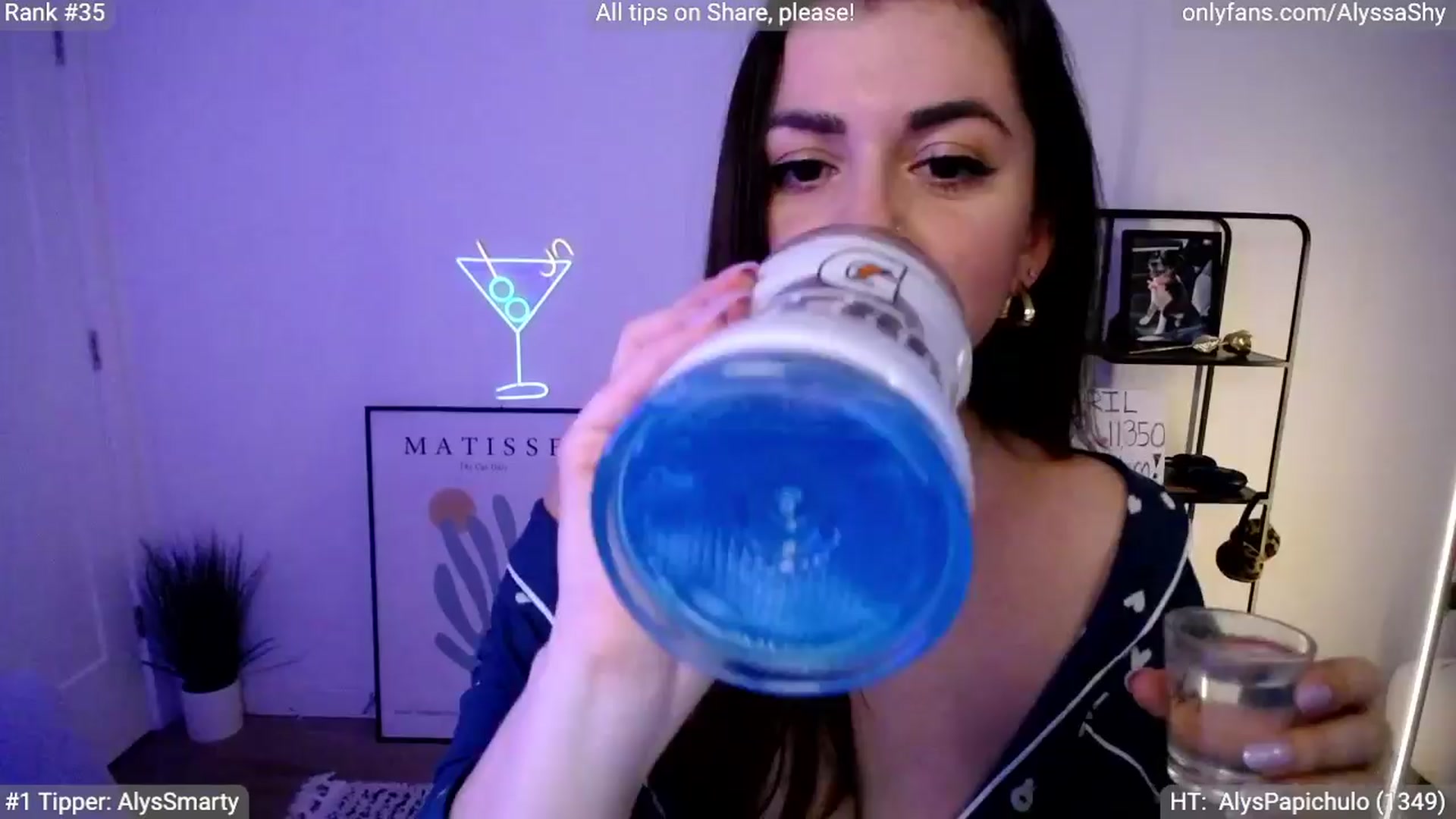 Gallery image thumbnail from AlyssaShy's myfreecams stream on, 04/14/2024, 04:45 image 6 of 20