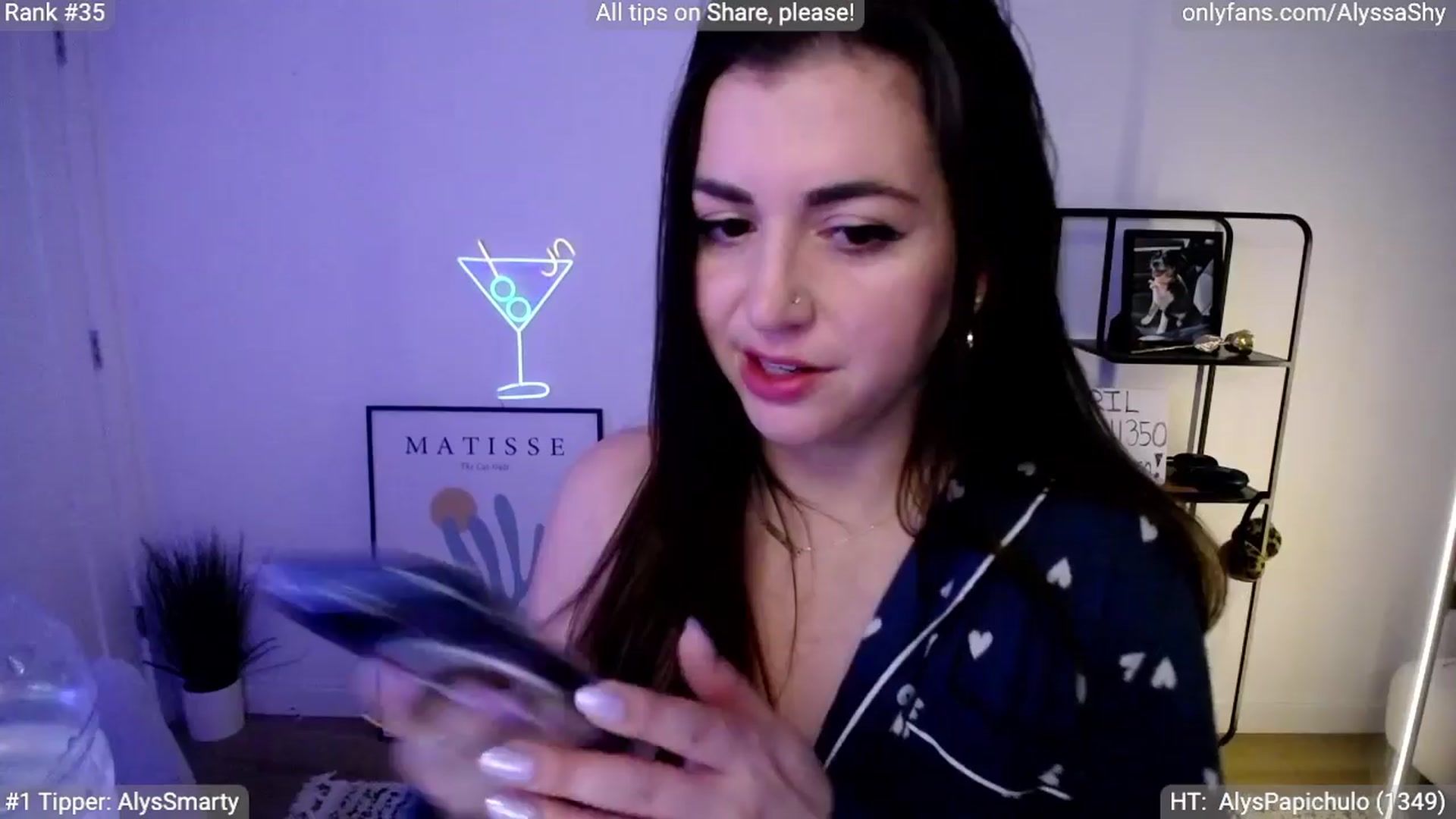 Gallery image thumbnail from AlyssaShy's myfreecams stream on, 04/14/2024, 04:45 image 17 of 20