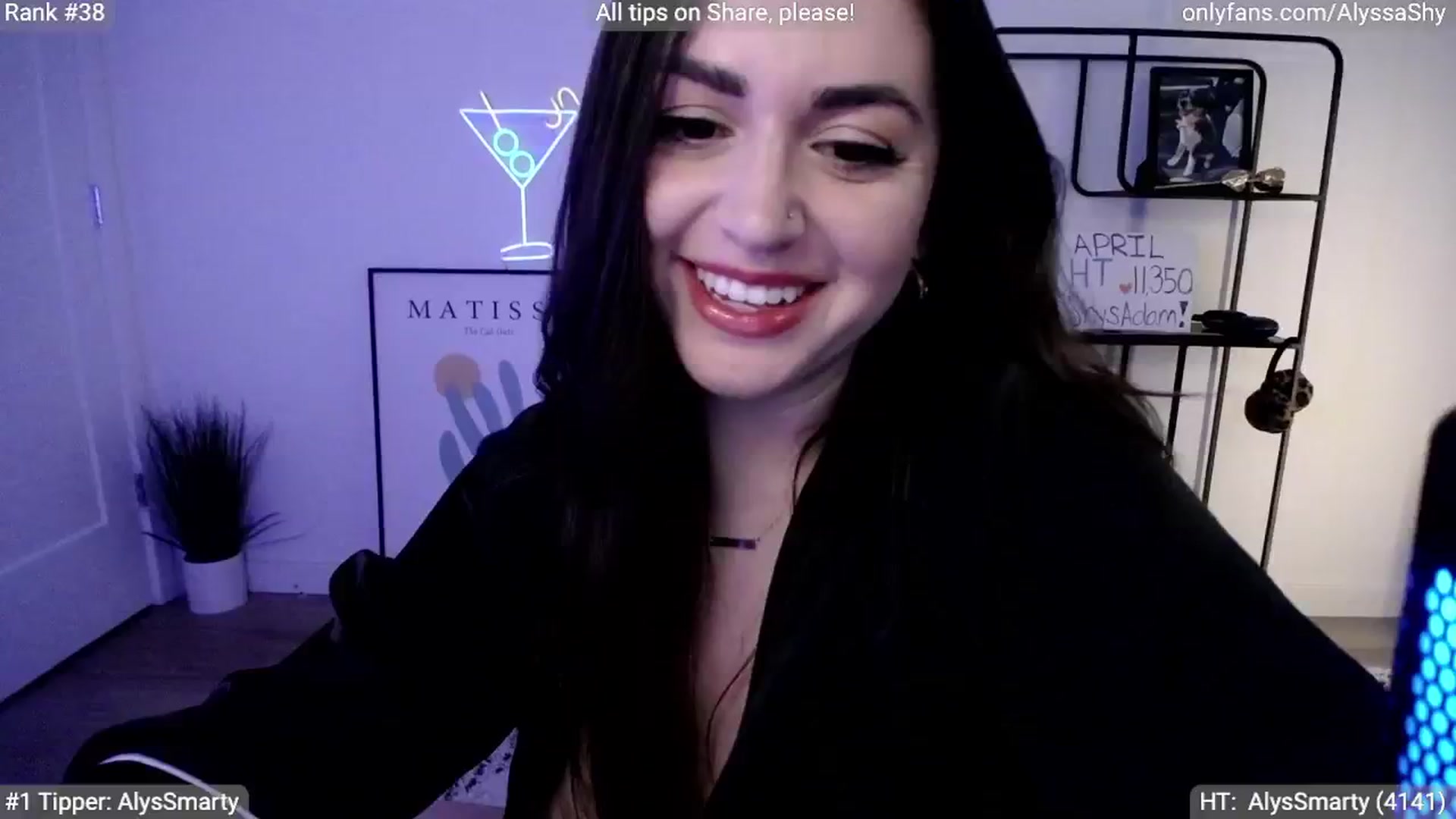 Gallery image thumbnail from AlyssaShy's myfreecams stream on, 04/18/2024, 23:32 image 7 of 20