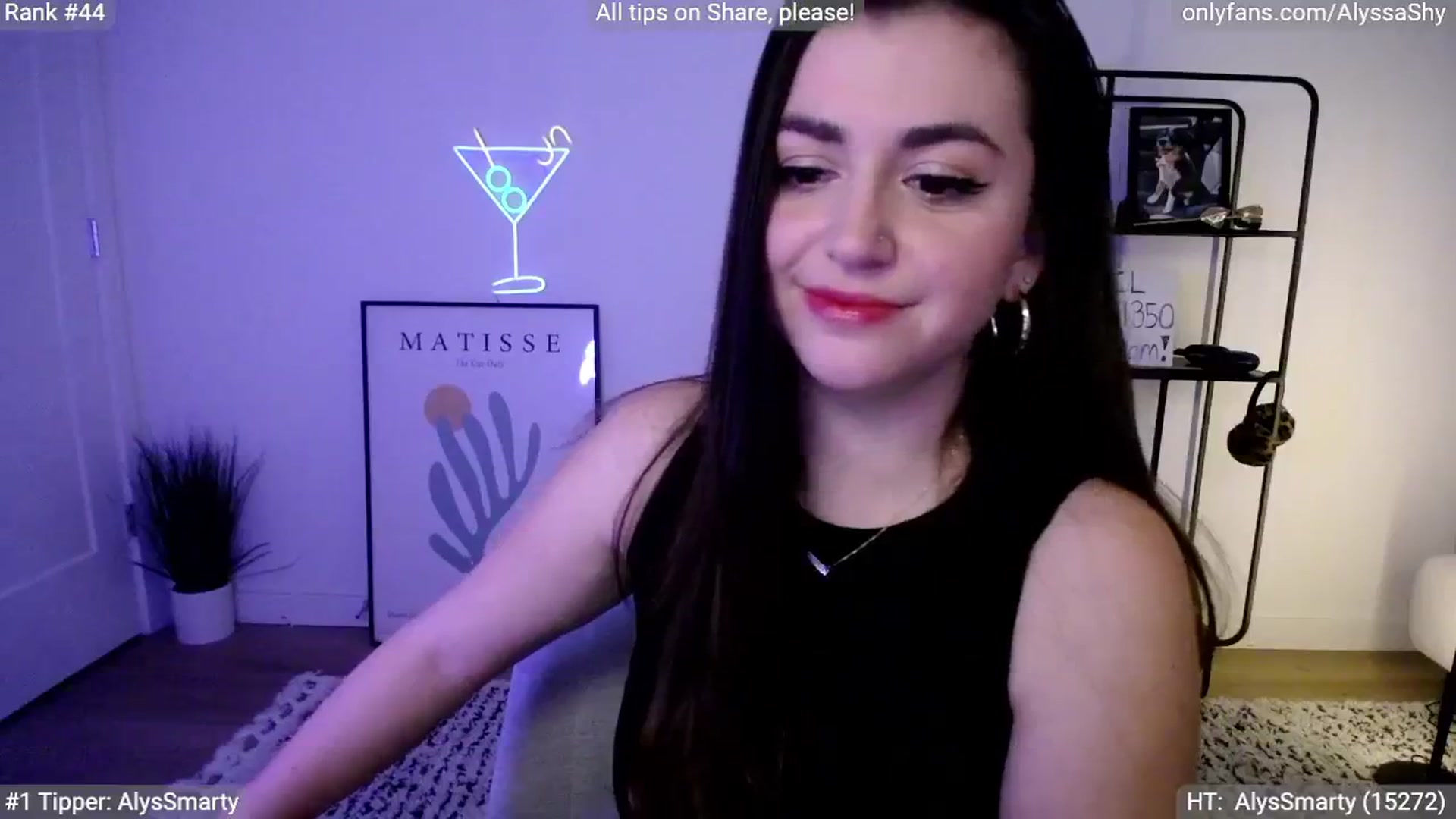 Gallery image thumbnail from AlyssaShy's myfreecams stream on, 04/21/2024, 01:38 image 16 of 20
