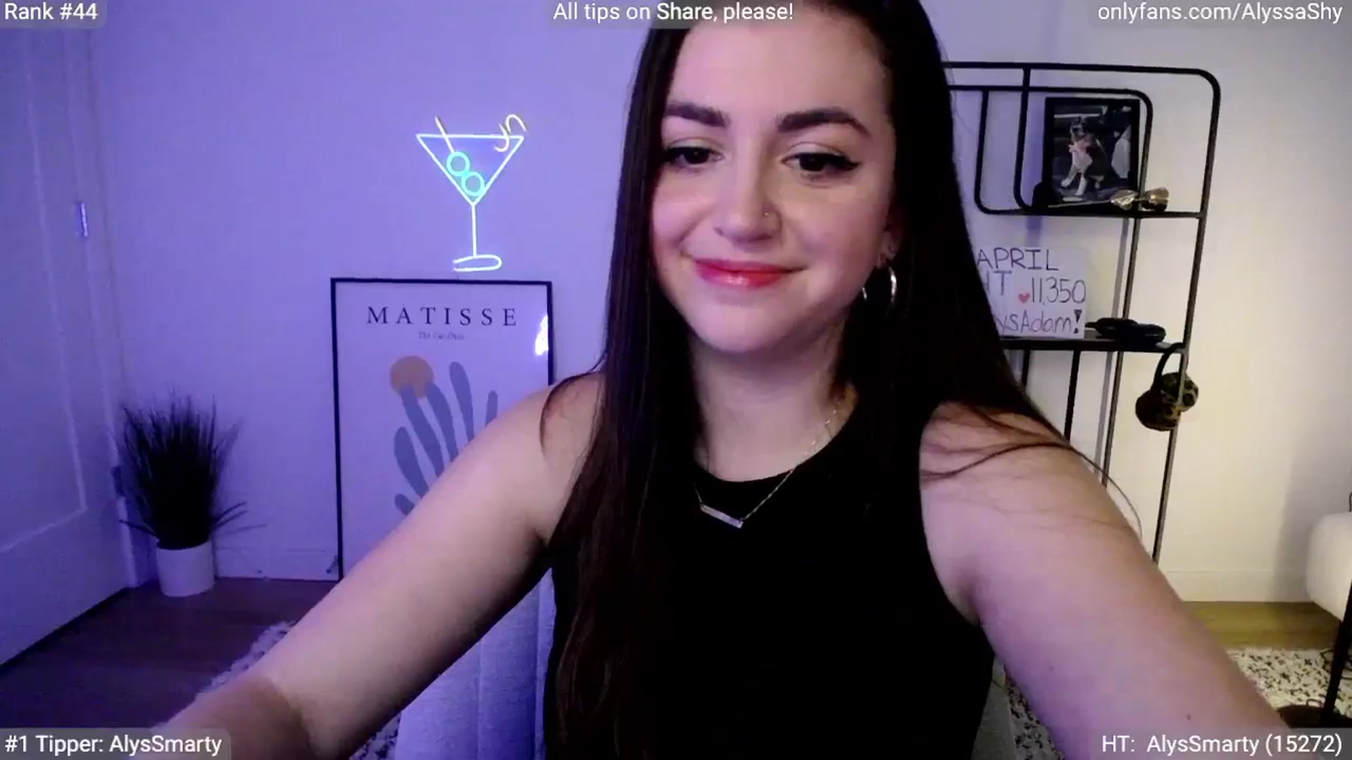 Gallery image thumbnail from AlyssaShy's myfreecams stream on, 04/21/2024, 01:38 image 6 of 20