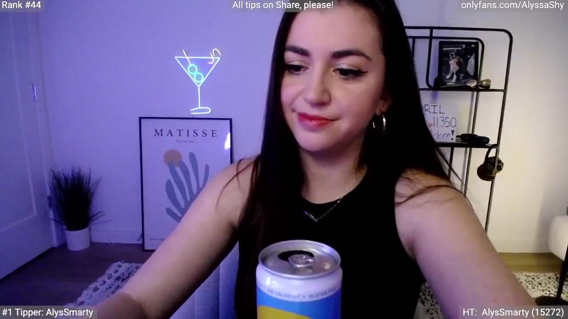 Gallery image thumbnail from AlyssaShy's myfreecams stream on, 04/21/2024, 01:38 image 3 of 20