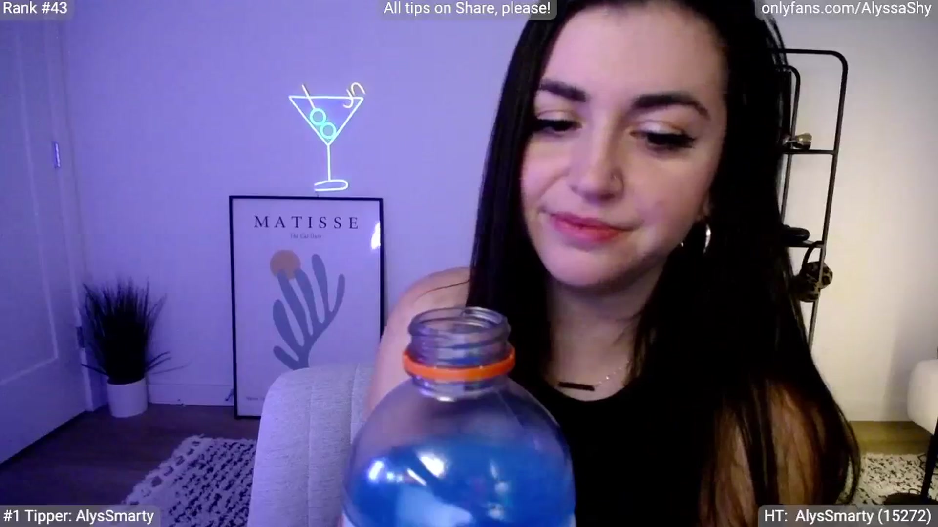 Gallery image thumbnail from AlyssaShy's myfreecams stream on, 04/21/2024, 06:24 image 9 of 20
