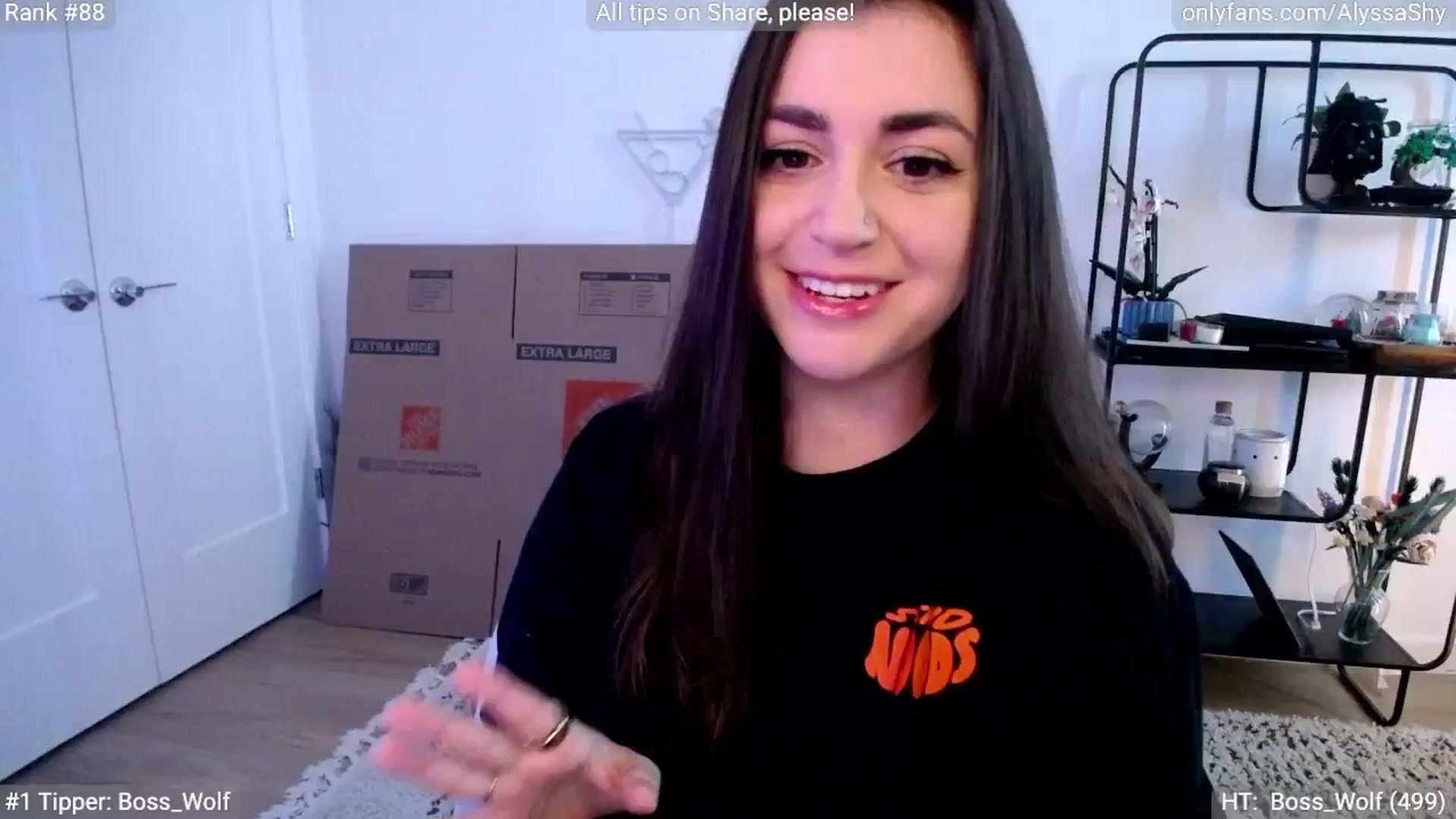 Gallery image thumbnail from AlyssaShy's myfreecams stream on, 05/01/2024, 22:23 image 1 of 20
