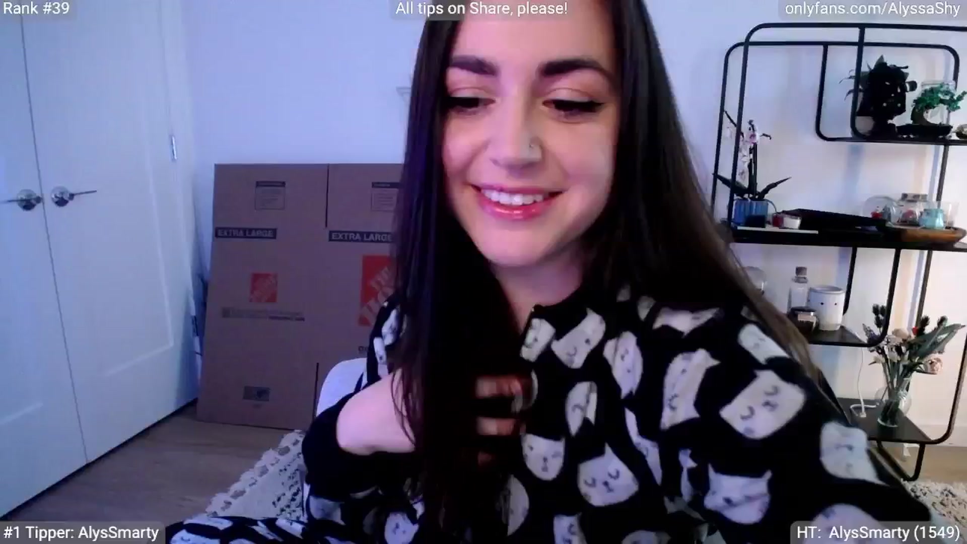 Gallery image thumbnail from AlyssaShy's myfreecams stream on, 05/01/2024, 22:23 image 13 of 20