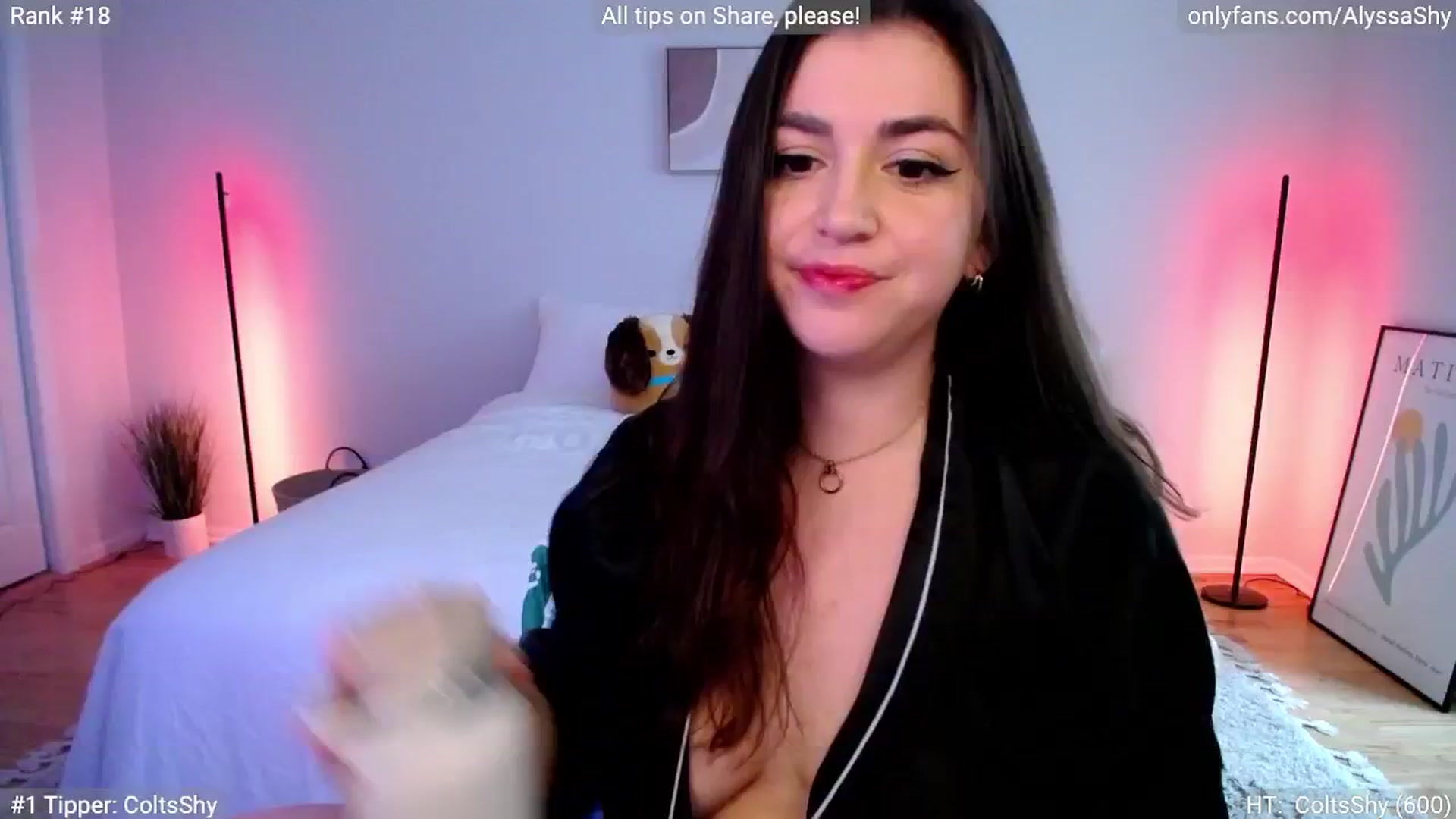 Gallery image thumbnail from AlyssaShy's myfreecams stream on, 05/13/2024, 23:22 image 12 of 20