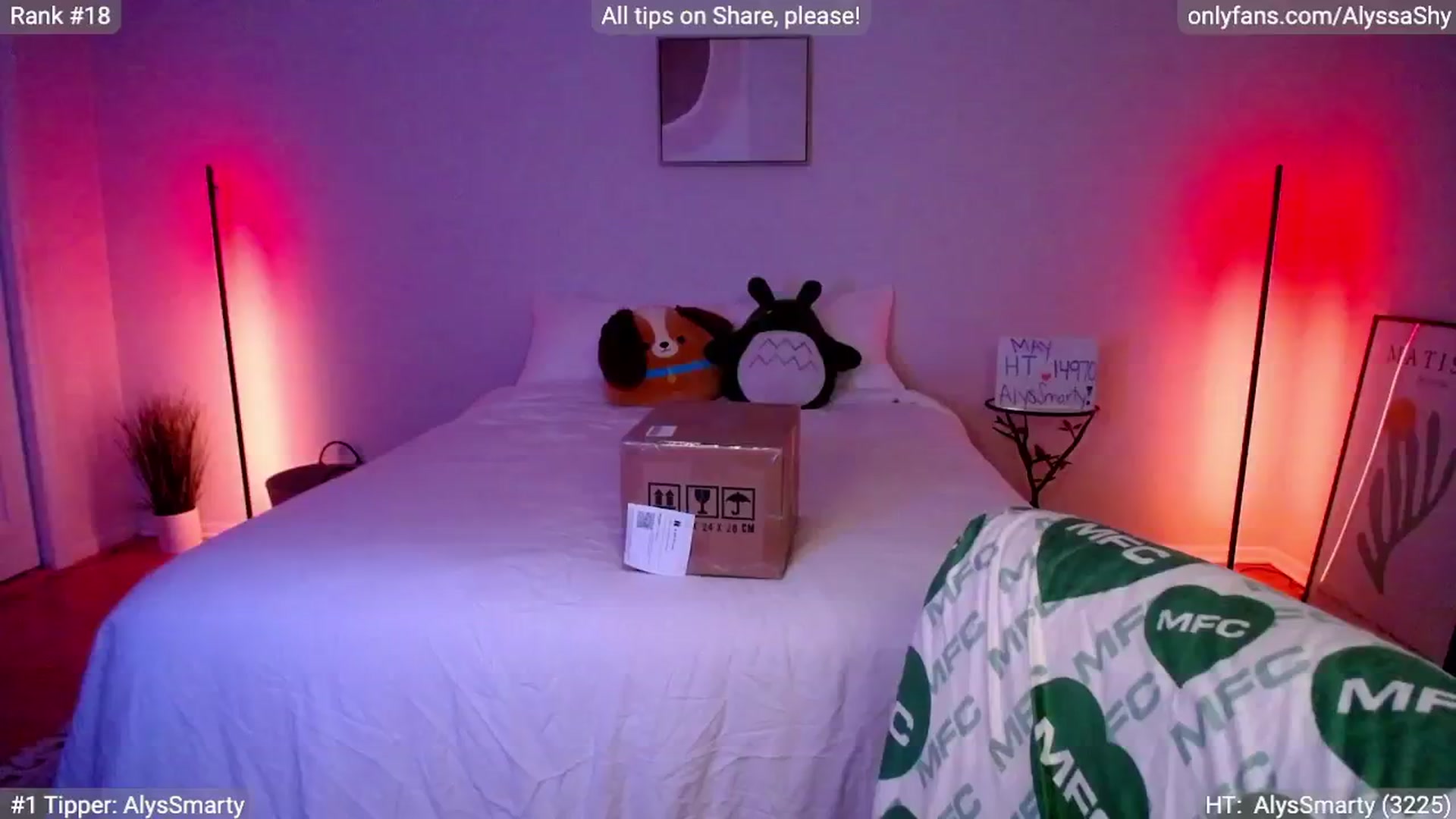 Gallery image thumbnail from AlyssaShy's myfreecams stream on, 05/14/2024, 01:00 image 1 of 20