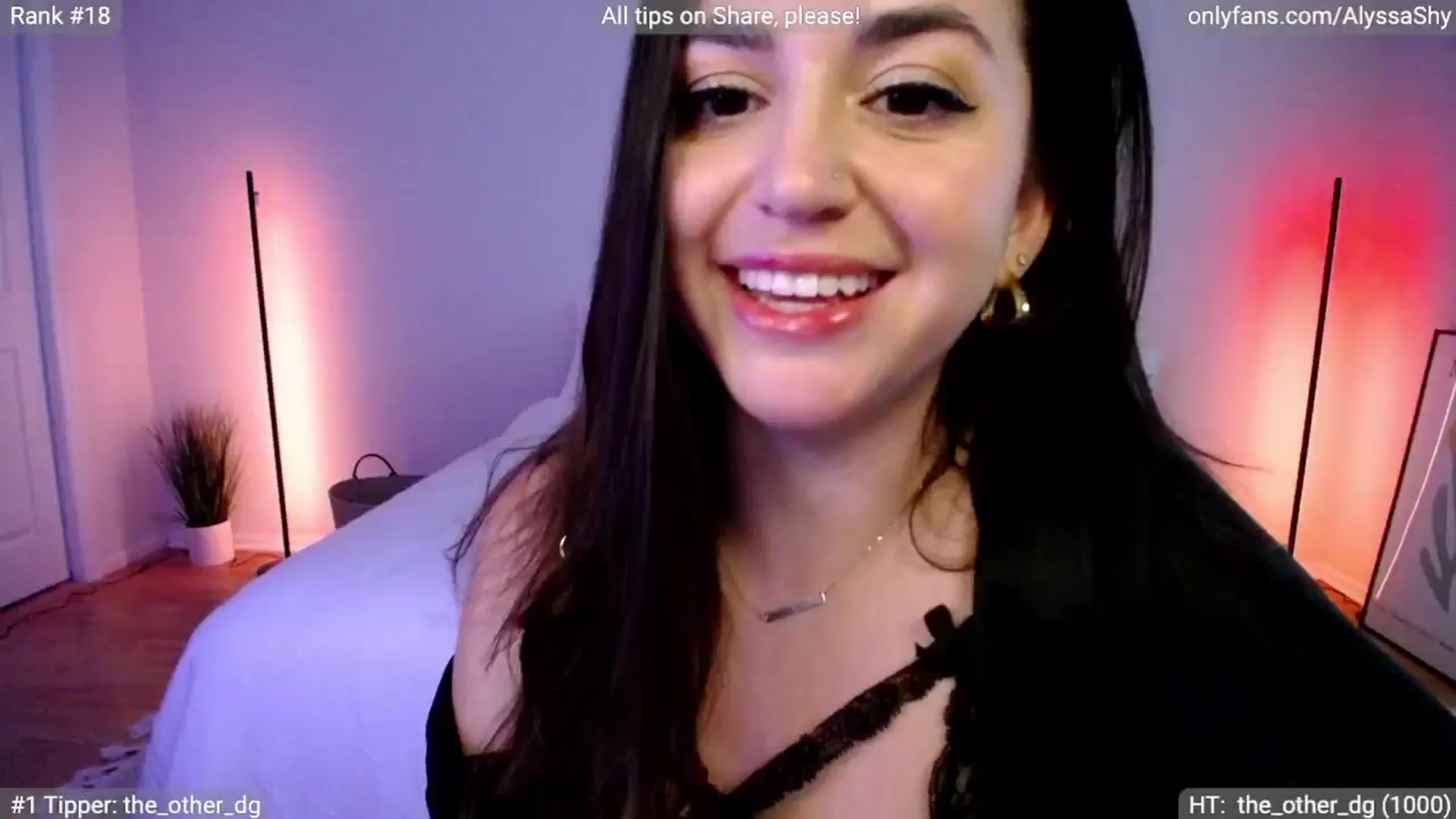 Gallery image thumbnail from AlyssaShy's myfreecams stream on, 05/15/2024, 22:25 image 15 of 20