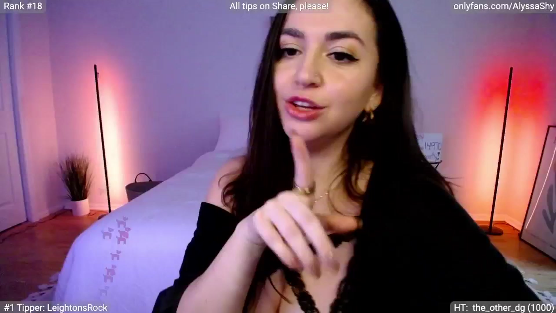 Gallery image thumbnail from AlyssaShy's myfreecams stream on, 05/15/2024, 22:25 image 20 of 20