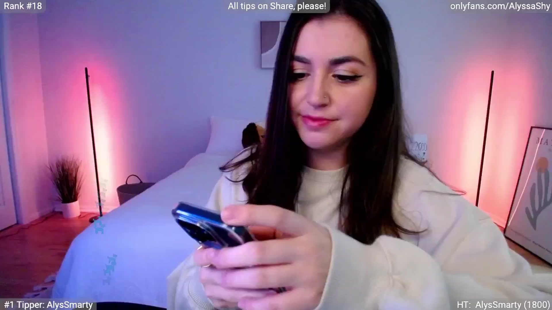 Gallery image thumbnail from AlyssaShy's myfreecams stream on, 05/16/2024, 20:08 image 13 of 20