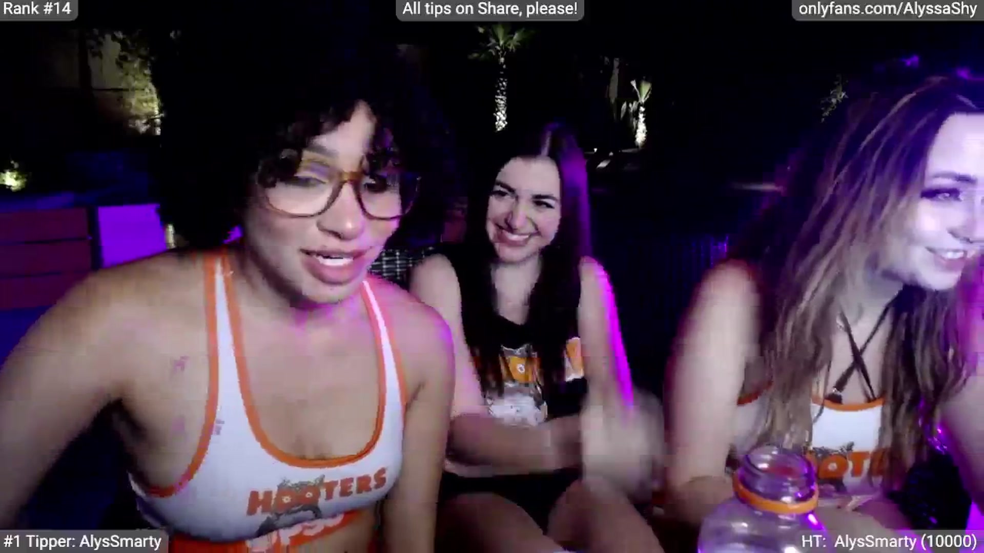 Gallery image thumbnail from AlyssaShy's myfreecams stream on, 05/18/2024, 05:30 image 13 of 20