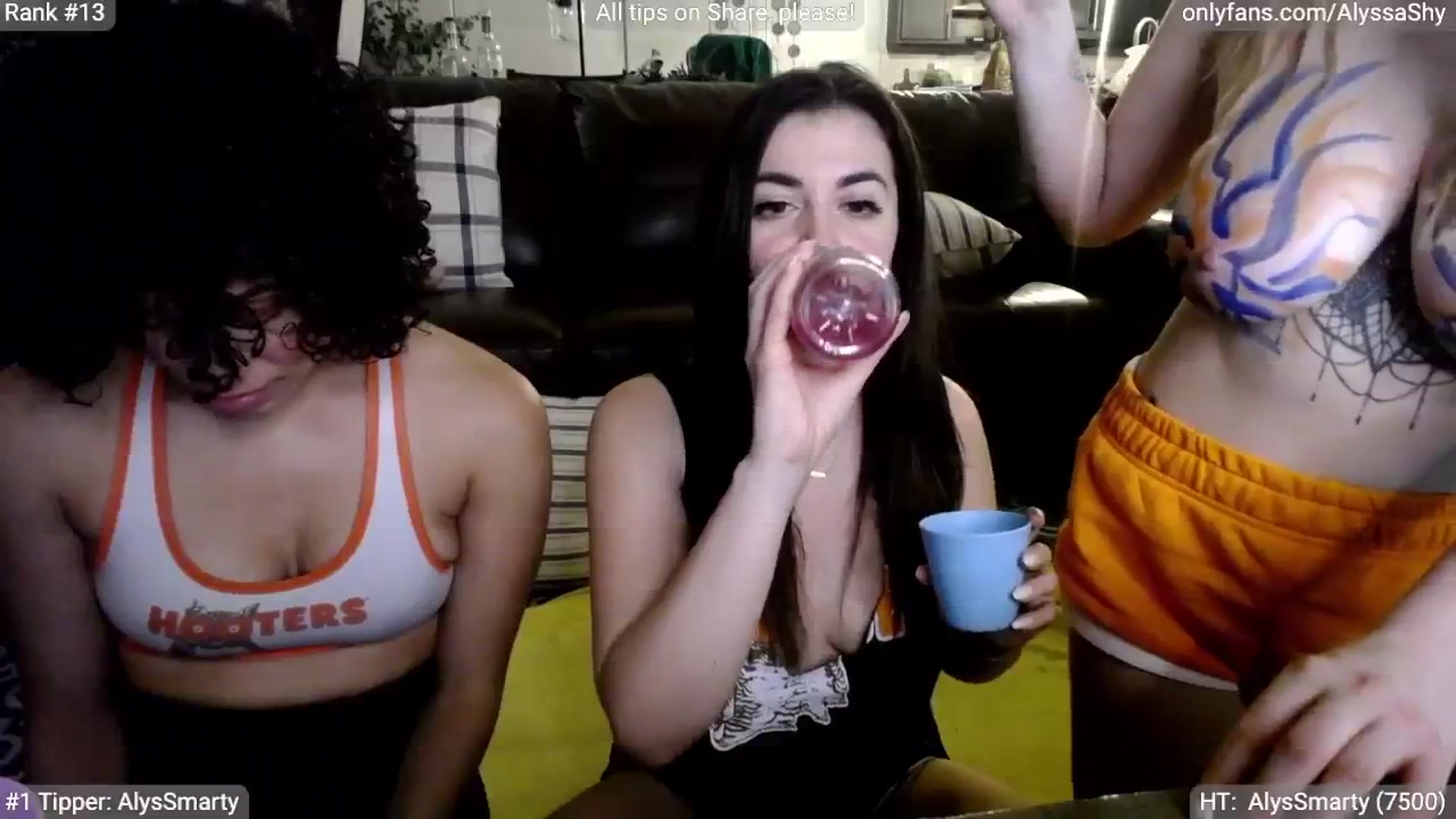 Gallery image thumbnail from AlyssaShy's myfreecams stream on, 05/18/2024, 08:24 image 16 of 20