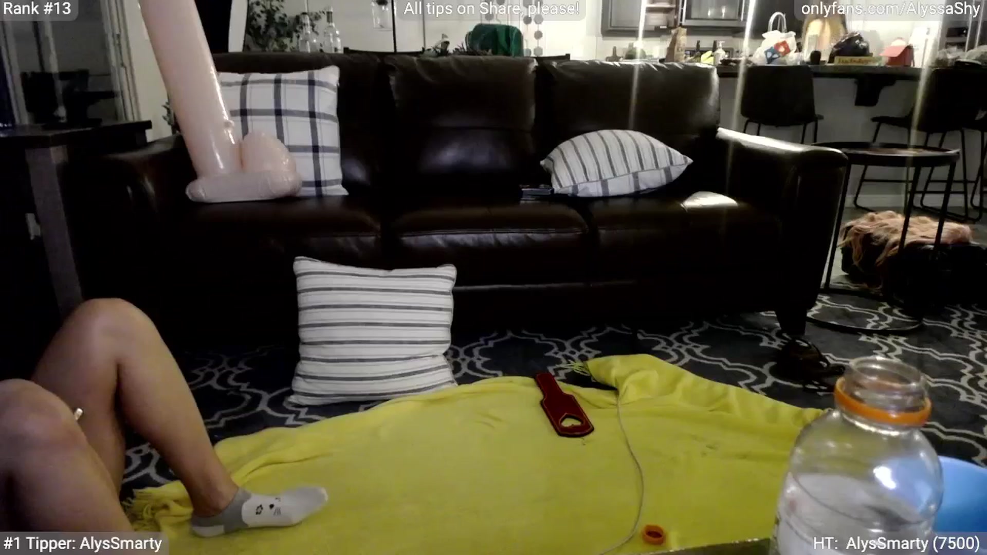 Gallery image thumbnail from AlyssaShy's myfreecams stream on, 05/18/2024, 08:24 image 19 of 20