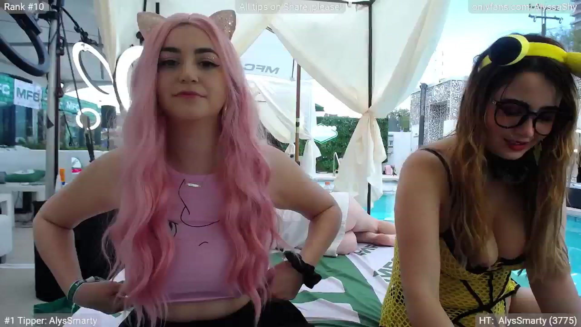 Gallery image thumbnail from AlyssaShy's myfreecams stream on, 05/21/2024, 24:49 image 11 of 20