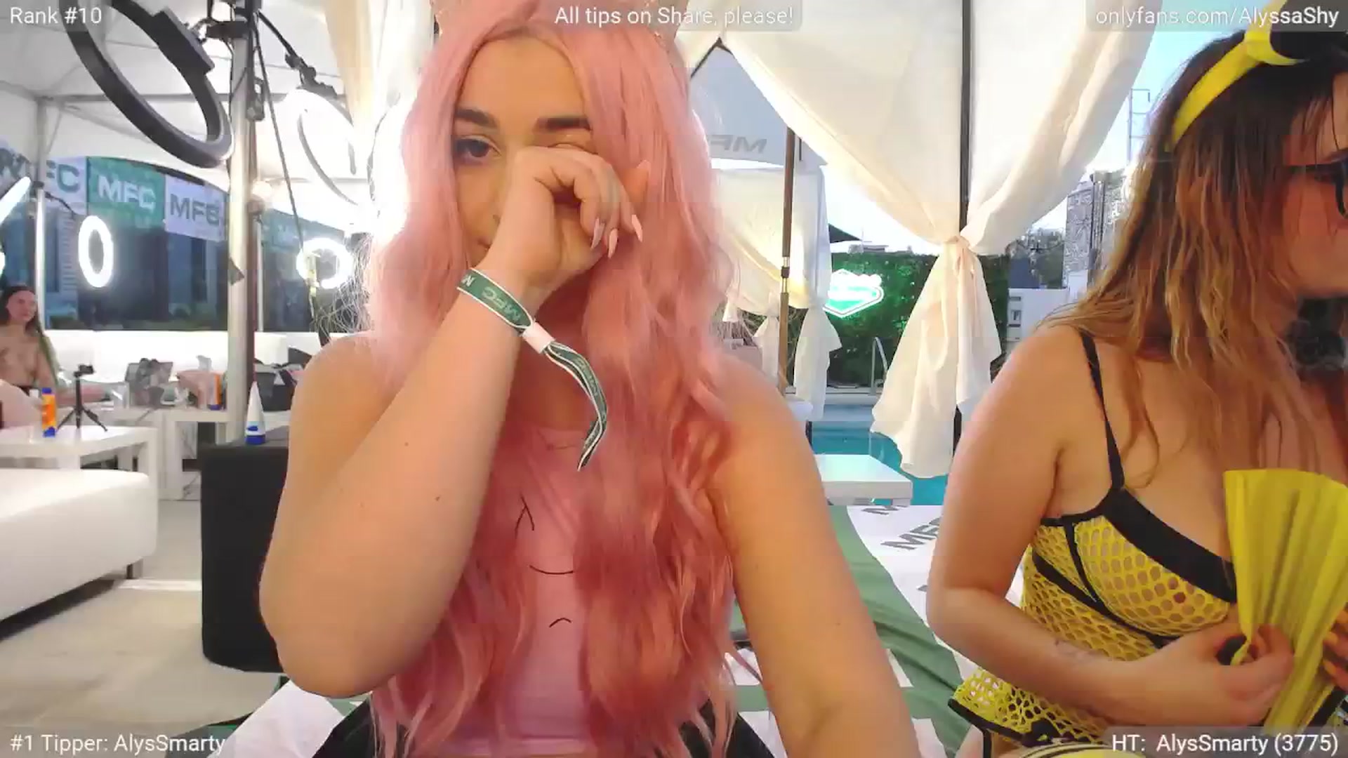 Gallery image thumbnail from AlyssaShy's myfreecams stream on, 05/21/2024, 02:52 image 19 of 20