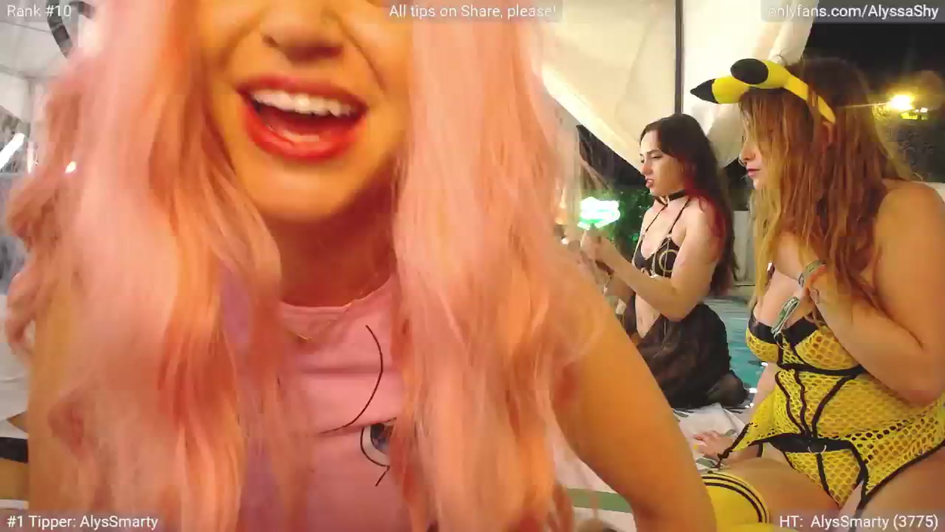 Gallery image thumbnail from AlyssaShy's myfreecams stream on, 05/21/2024, 03:19 image 14 of 20