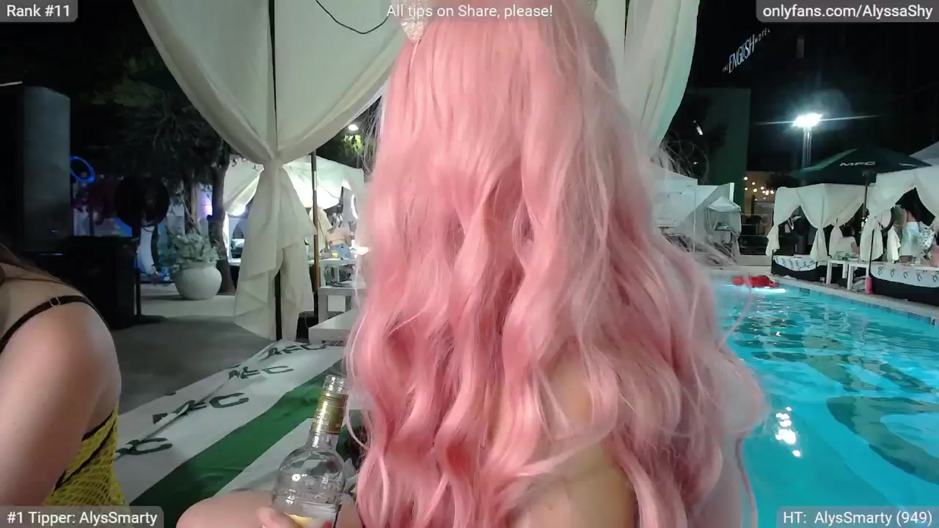 Gallery image thumbnail from AlyssaShy's myfreecams stream on, 05/21/2024, 09:03 image 14 of 20