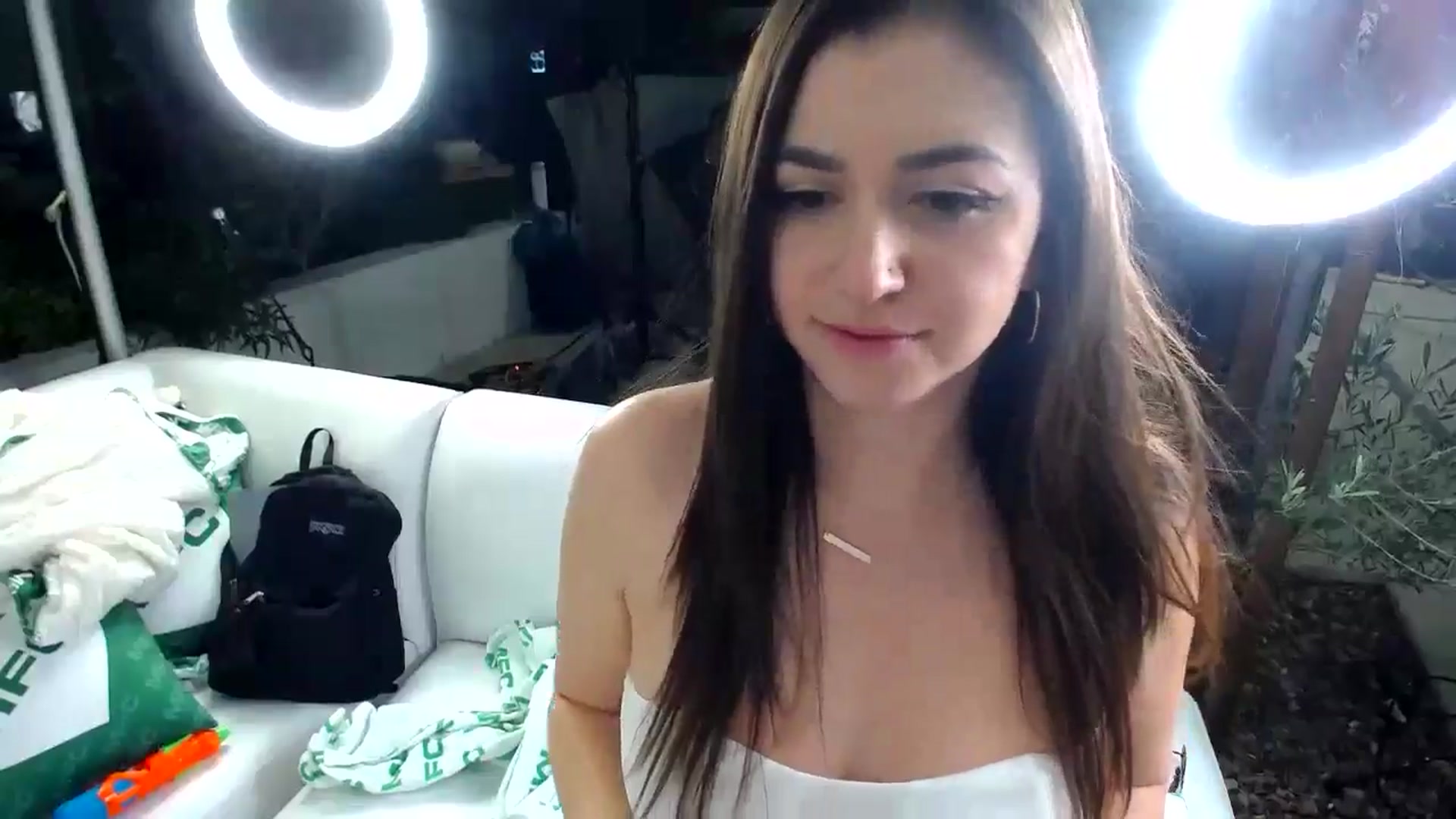 Gallery image thumbnail from AlyssaShy's myfreecams stream on, 05/22/2024, 08:09 image 8 of 20