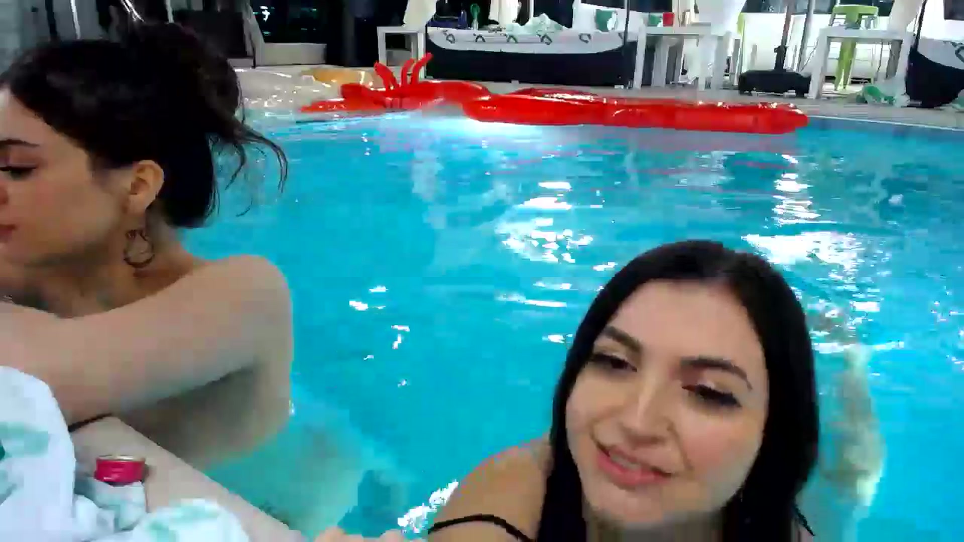 Gallery image thumbnail from AlyssaShy's myfreecams stream on, 05/22/2024, 10:07 image 8 of 20