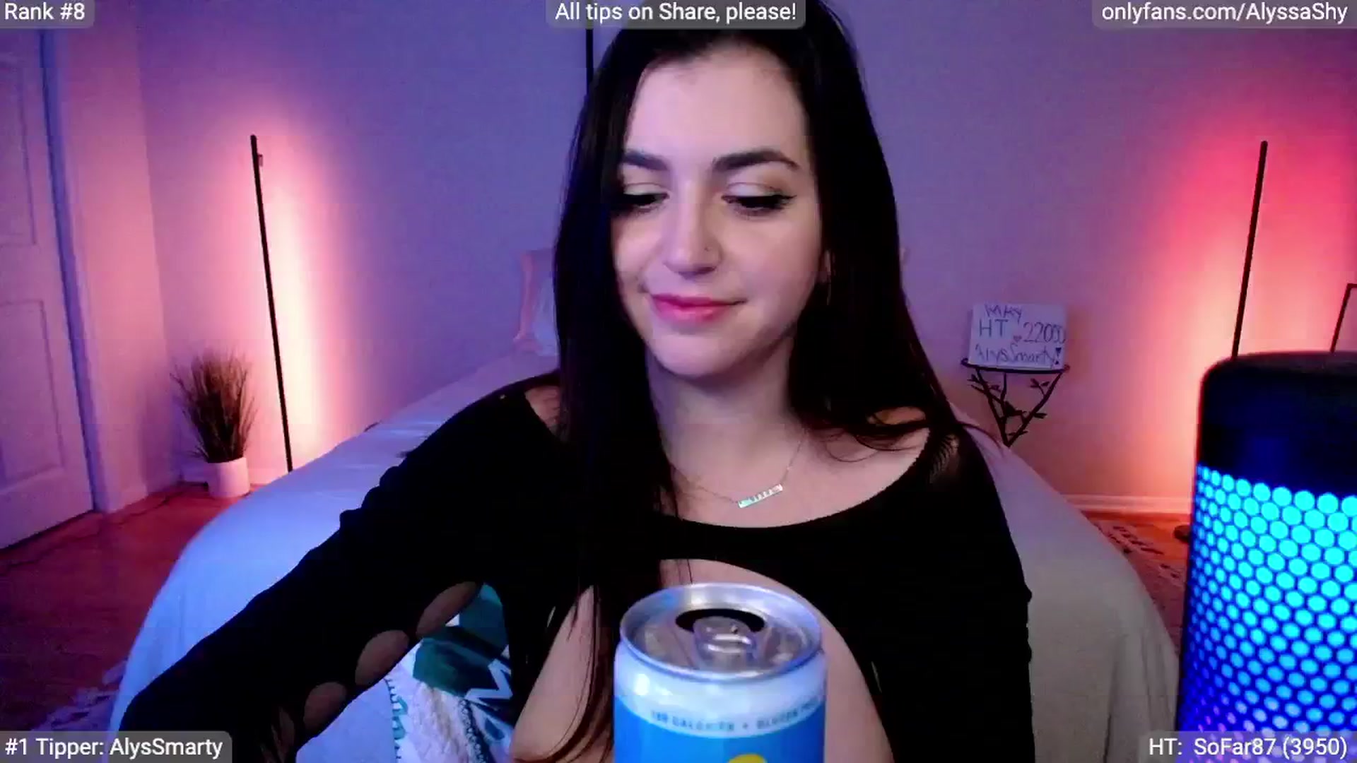 Gallery image thumbnail from AlyssaShy's myfreecams stream on, 05/26/2024, 05:18 image 14 of 20