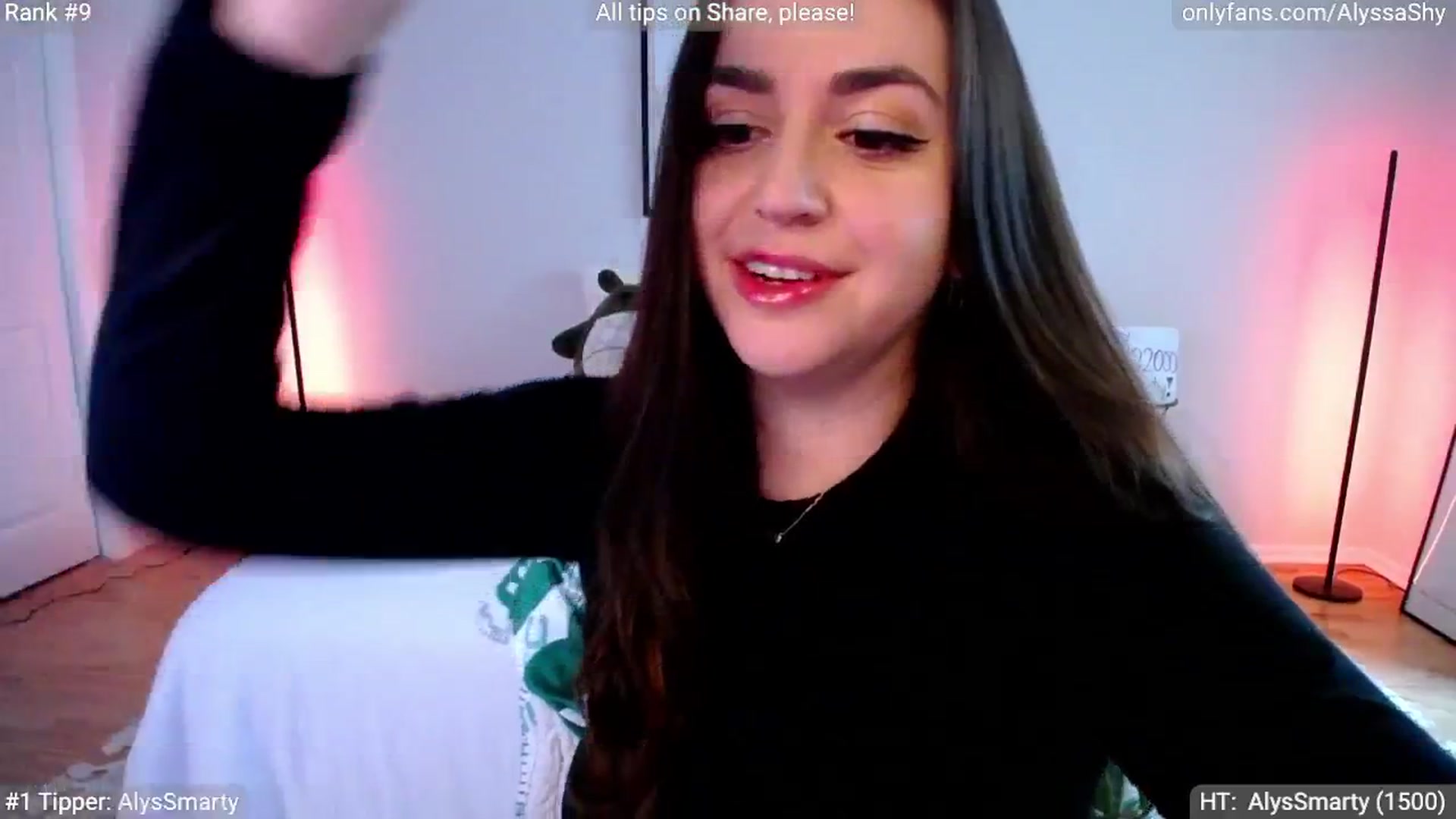 Gallery image thumbnail from AlyssaShy's myfreecams stream on, 05/28/2024, 22:37 image 17 of 20