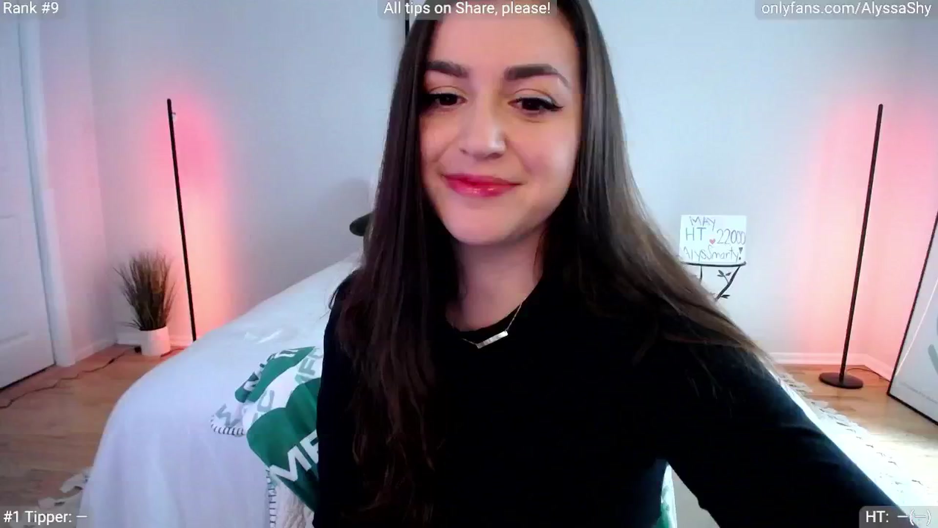 Gallery image thumbnail from AlyssaShy's myfreecams stream on, 05/28/2024, 22:37 image 1 of 20