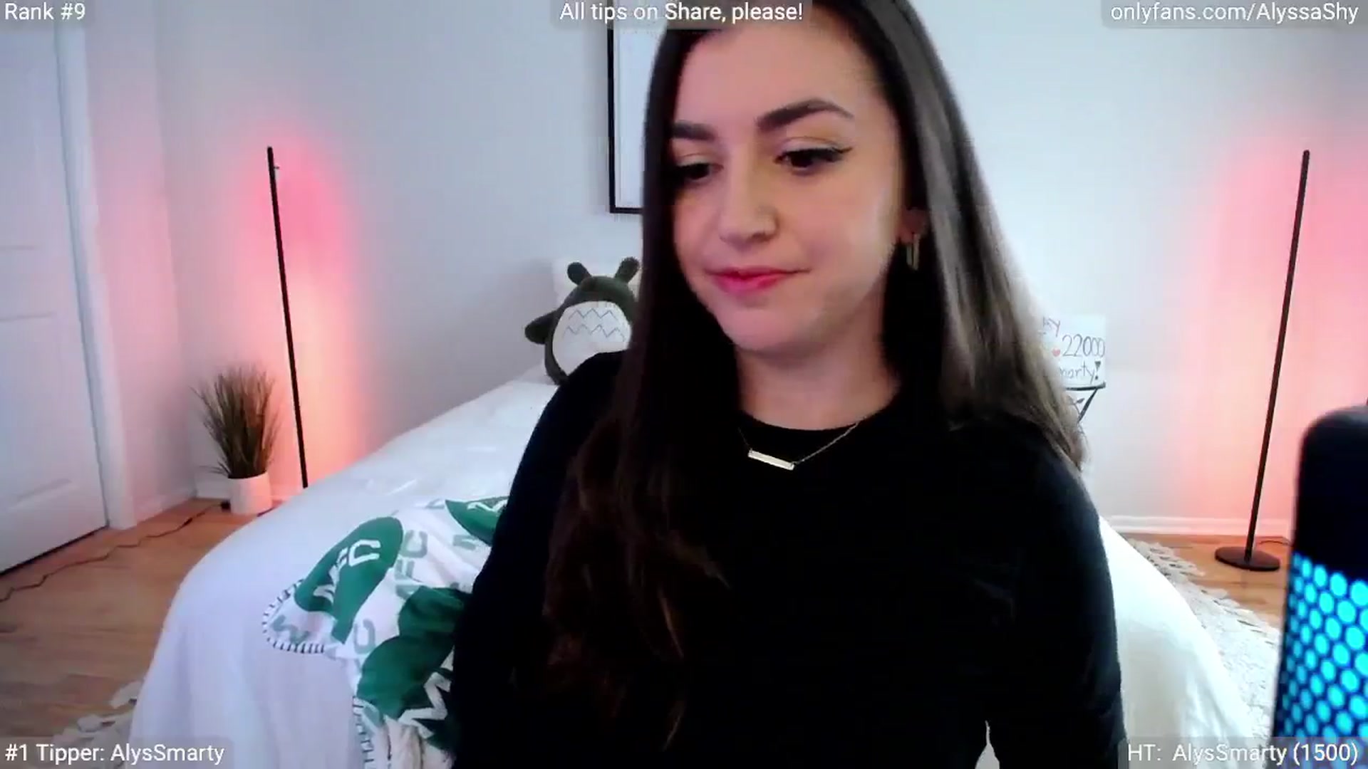 Gallery image thumbnail from AlyssaShy's myfreecams stream on, 05/28/2024, 22:37 image 11 of 20