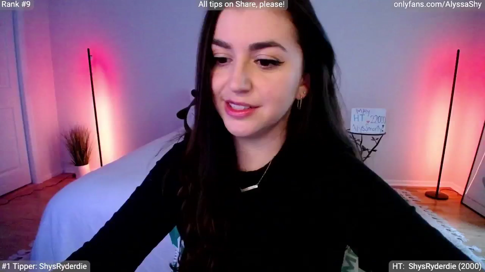 Gallery image thumbnail from AlyssaShy's myfreecams stream on, 05/28/2024, 23:37 image 10 of 20