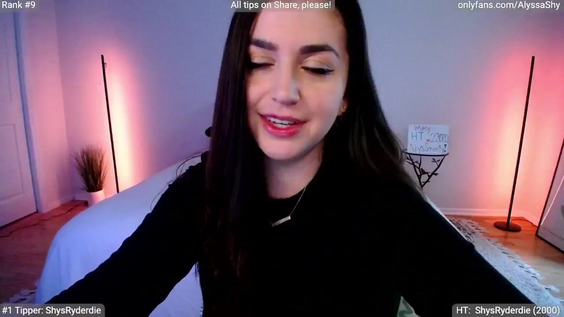 Gallery image thumbnail from AlyssaShy's myfreecams stream on, 05/28/2024, 23:37 image 8 of 20