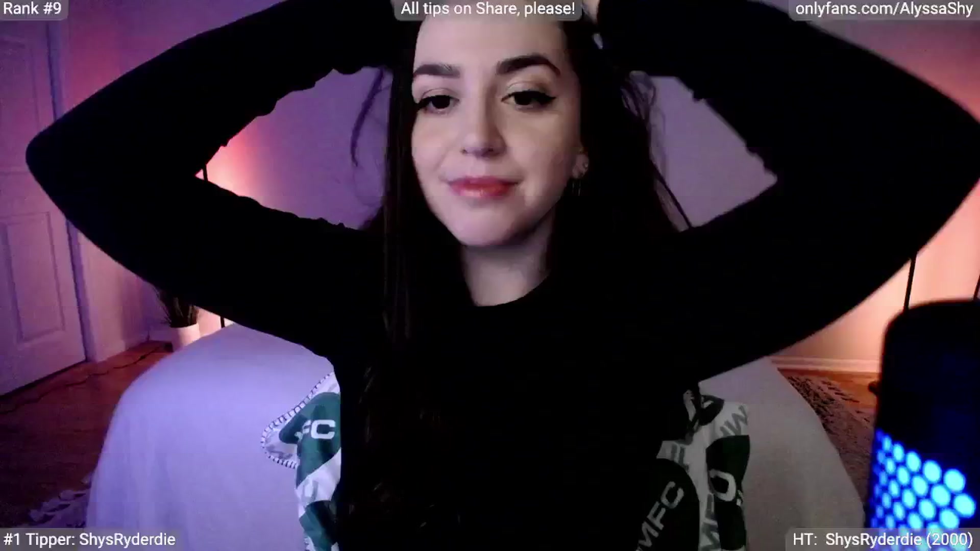Gallery image thumbnail from AlyssaShy's myfreecams stream on, 05/29/2024, 01:03 image 14 of 20