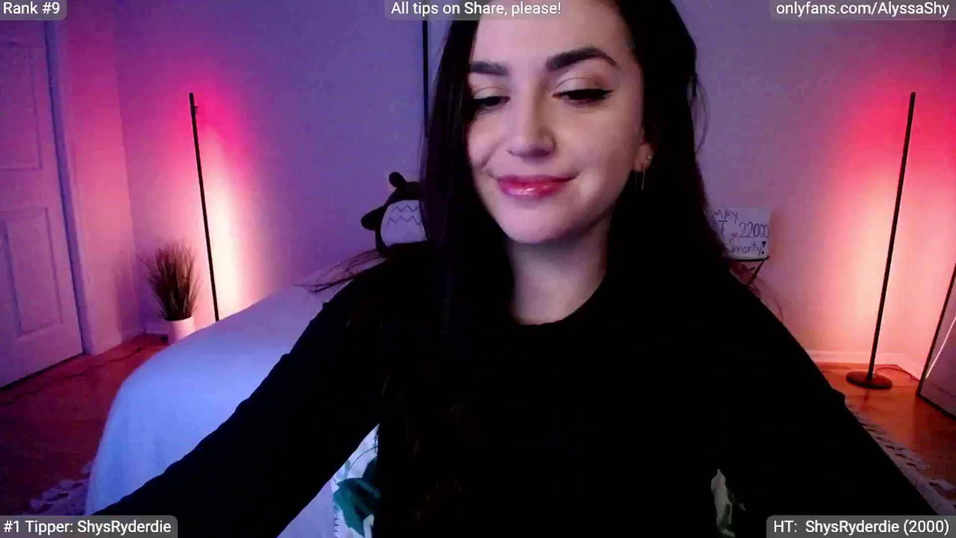 Gallery image thumbnail from AlyssaShy's myfreecams stream on, 05/29/2024, 01:03 image 3 of 20