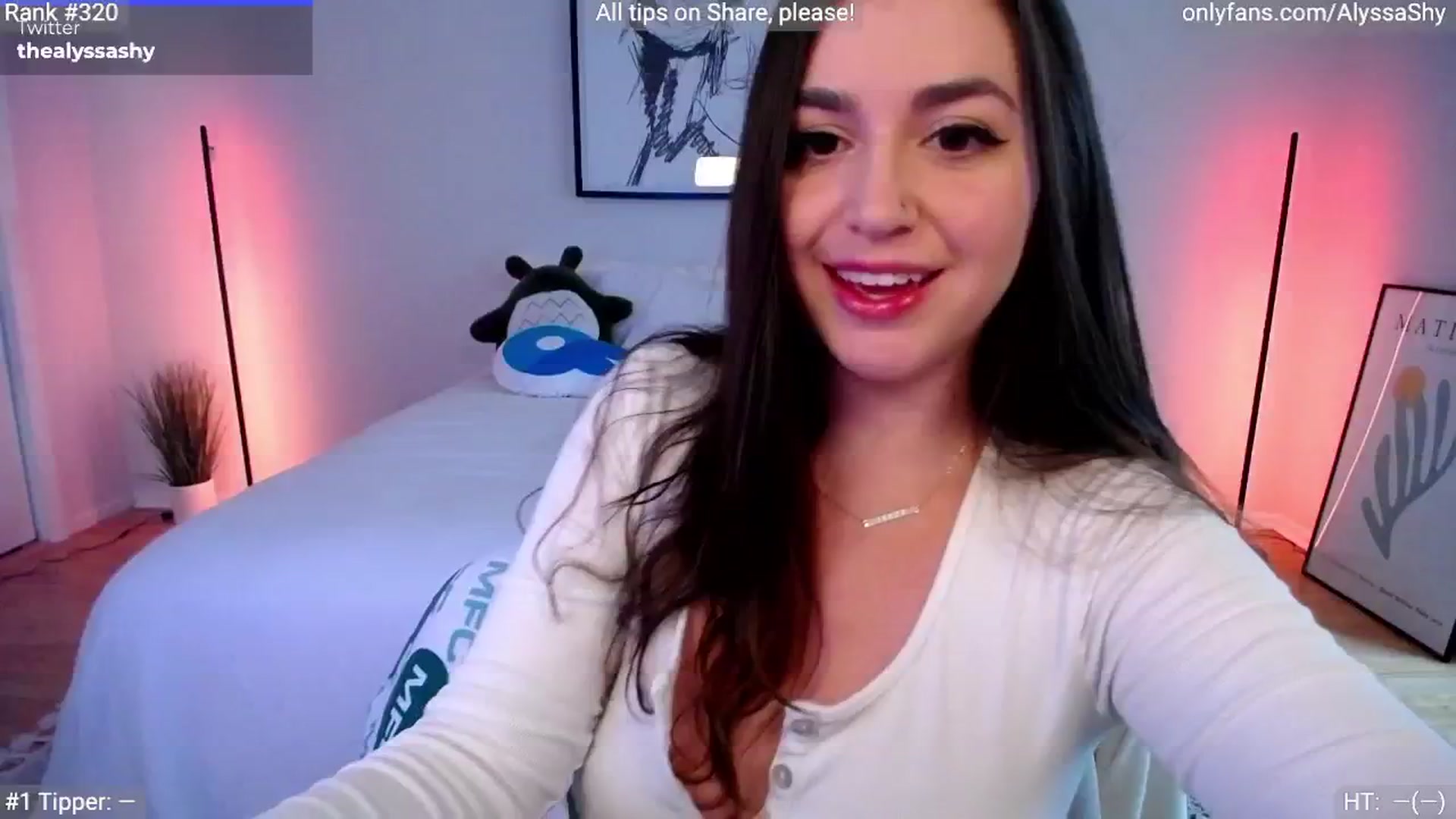 Gallery image thumbnail from AlyssaShy's myfreecams stream on, 06/12/2024, 23:05 image 3 of 20
