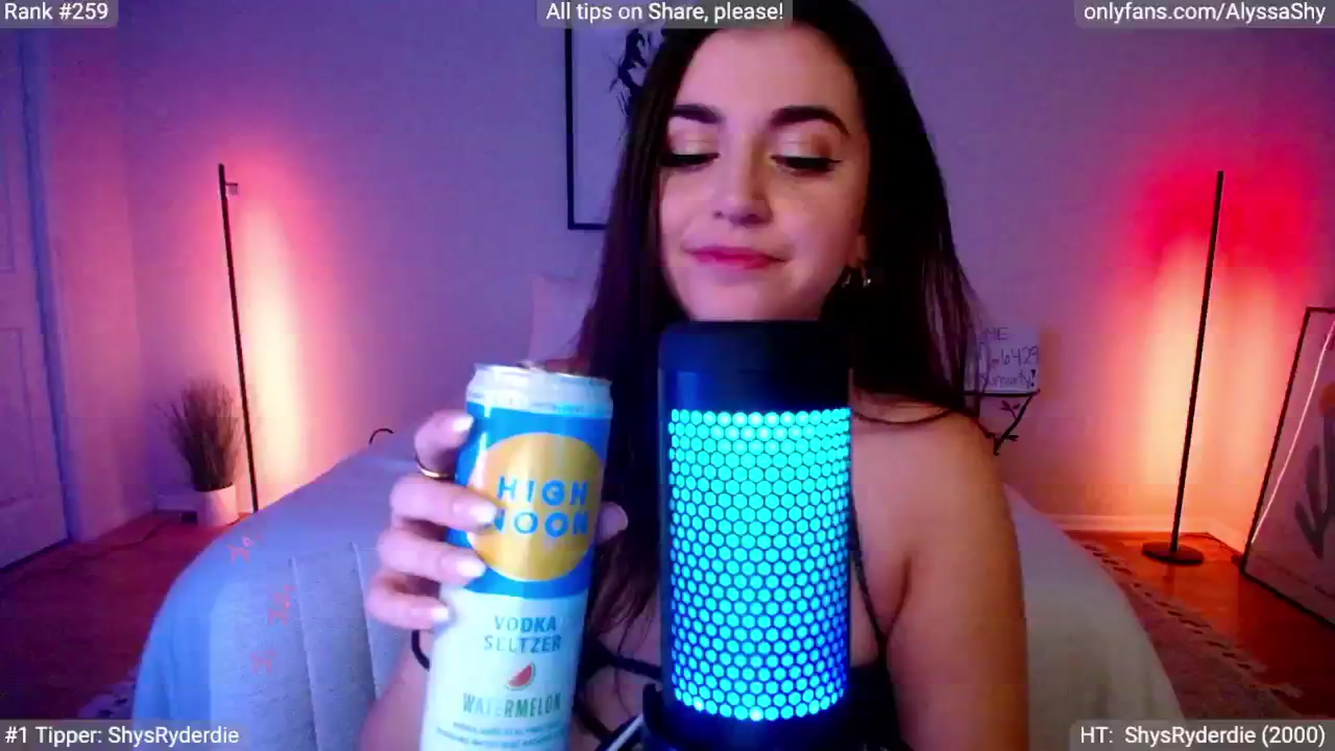 Gallery image thumbnail from AlyssaShy's myfreecams stream on, 06/23/2024, 07:07 image 4 of 20