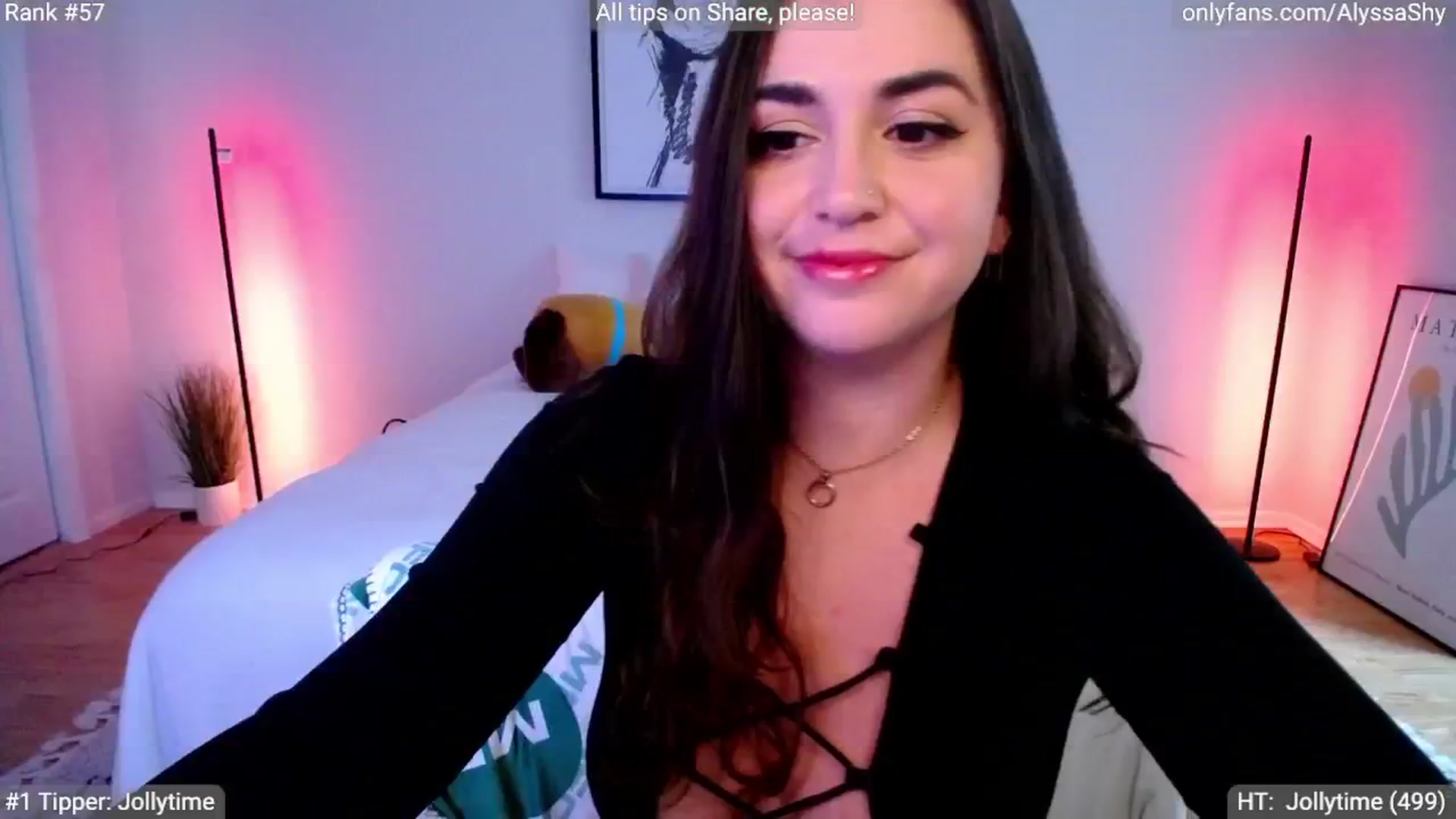 Gallery image thumbnail from AlyssaShy's myfreecams stream on, 07/02/2024, 23:17 image 1 of 20