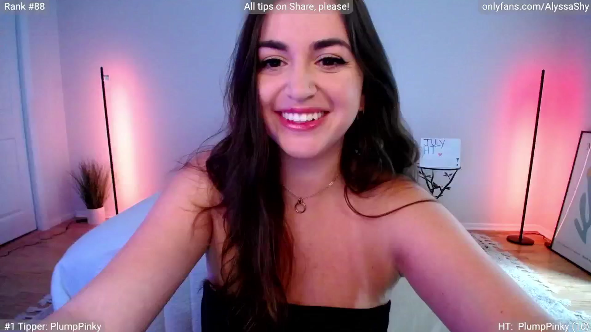 Gallery image thumbnail from AlyssaShy's myfreecams stream on, 07/08/2024, 23:14 image 2 of 20