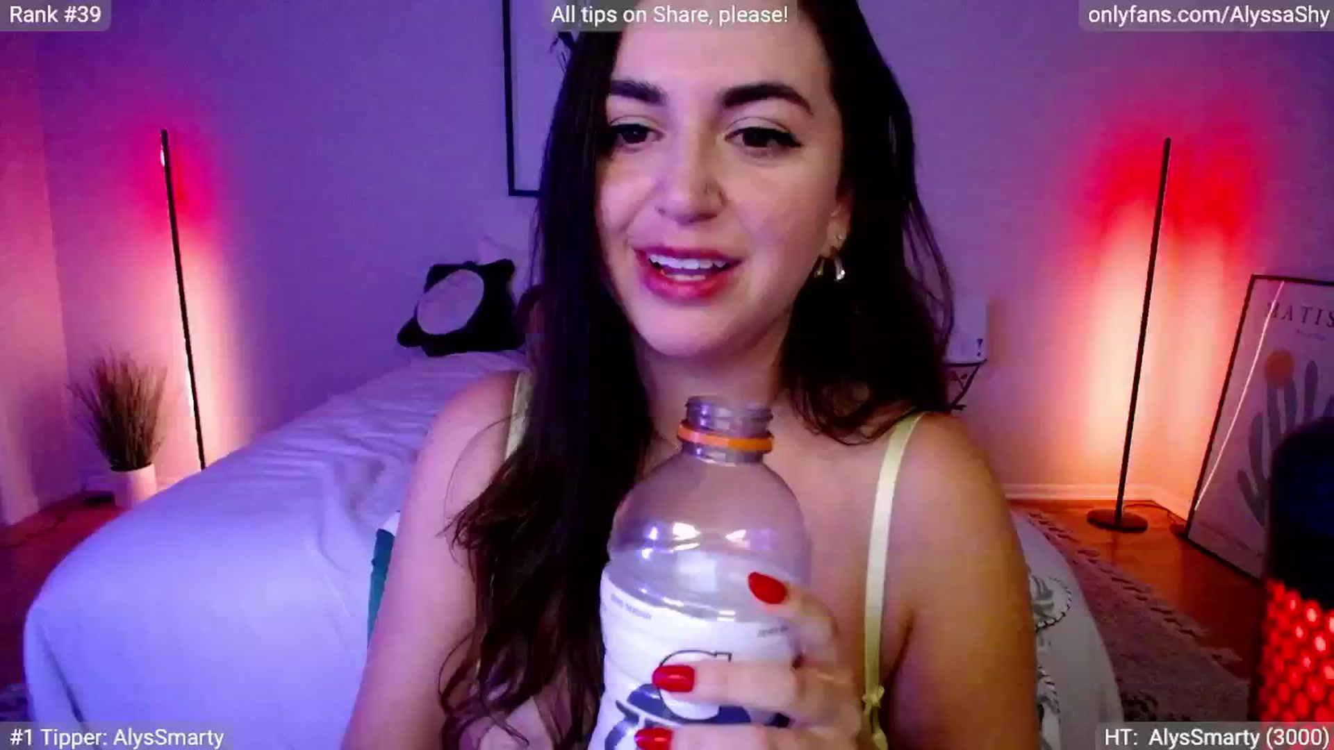 Gallery image thumbnail from AlyssaShy's myfreecams stream on, 07/13/2024, 01:15 image 18 of 20