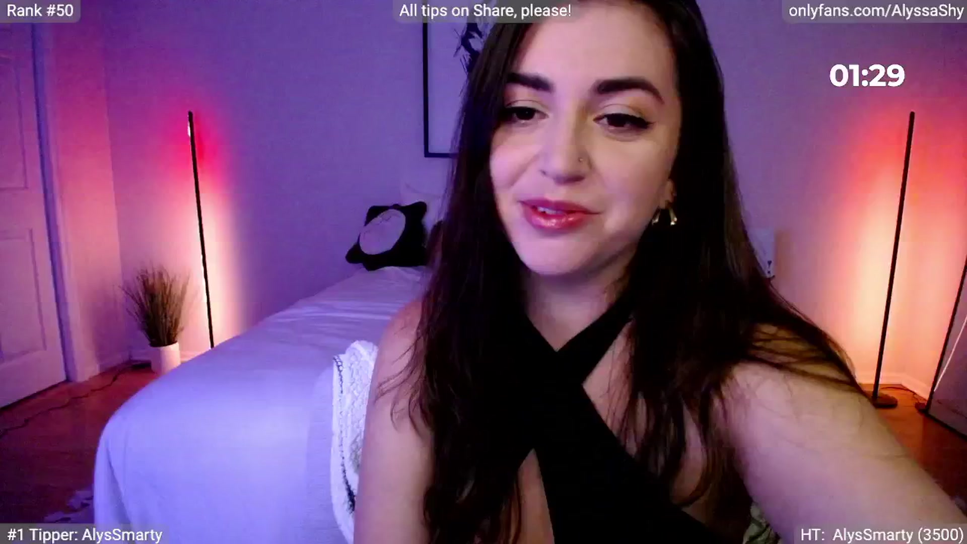 Gallery image thumbnail from AlyssaShy's myfreecams stream on, 07/14/2024, 24:50 image 17 of 20