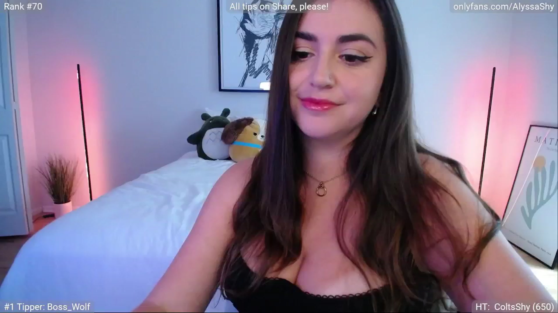 Gallery image thumbnail from AlyssaShy's myfreecams stream on, 07/19/2024, 21:16 image 13 of 20